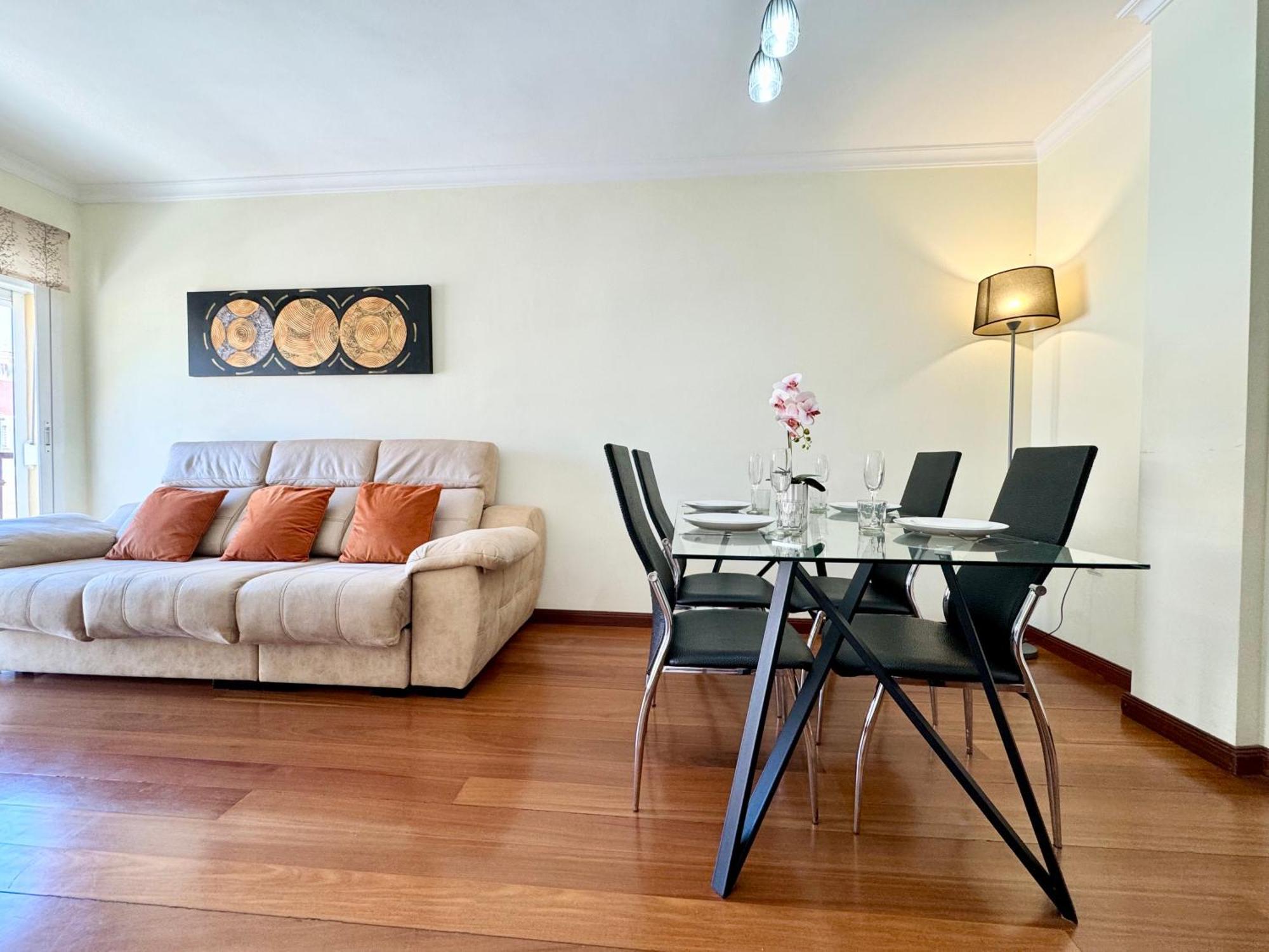 Apartamento Lujoso Piso Centro Aparcamiento Privado, Terraza & Ac