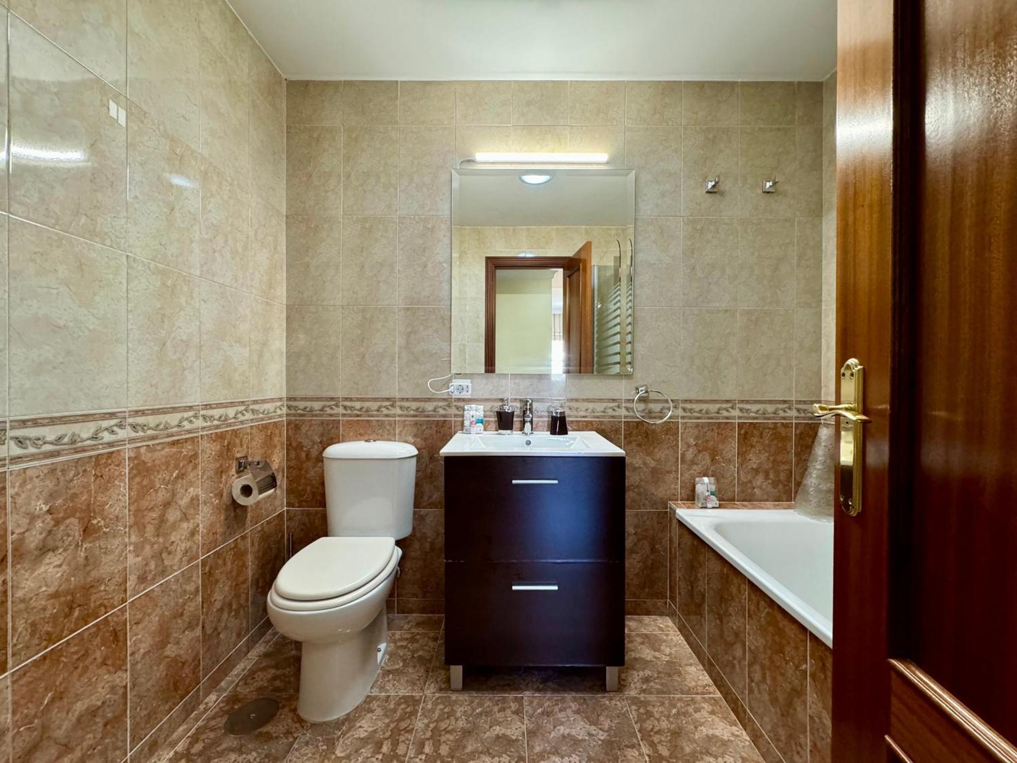 Lujoso Piso Centro Aparcamiento Privado, Terraza & Ac Apartamento Málaga