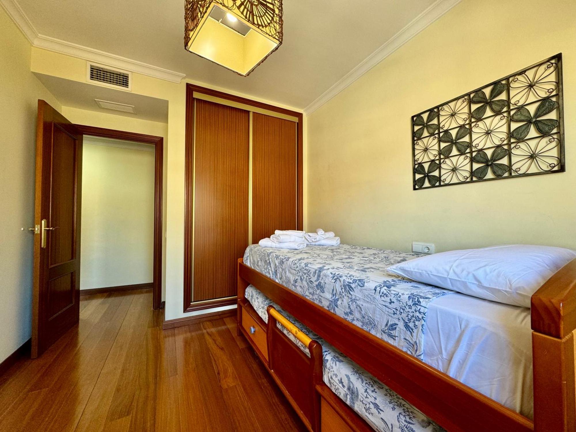 Lujoso Piso Centro Aparcamiento Privado, Terraza & Ac Málaga
