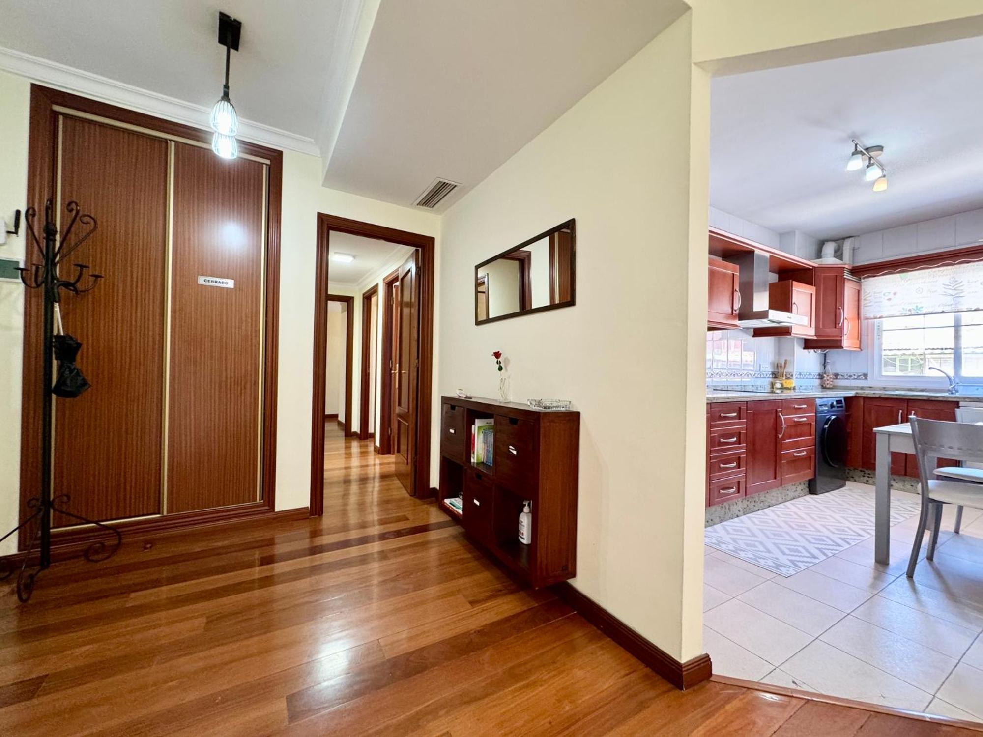 Apartamento Lujoso Piso Centro Aparcamiento Privado, Terraza & Ac *
