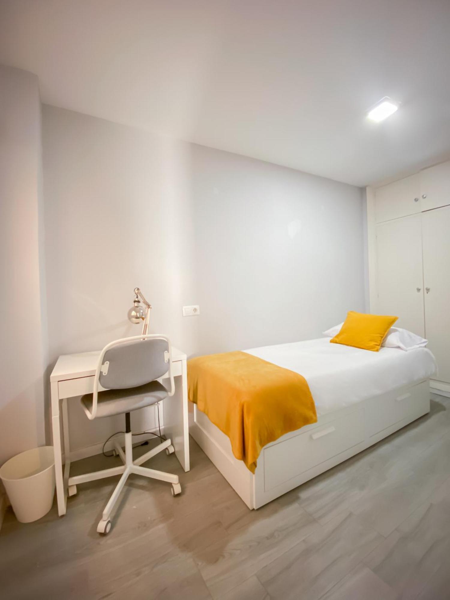 Apartamento 3 Y 3 Baths Y Aparcamiento Catedral *