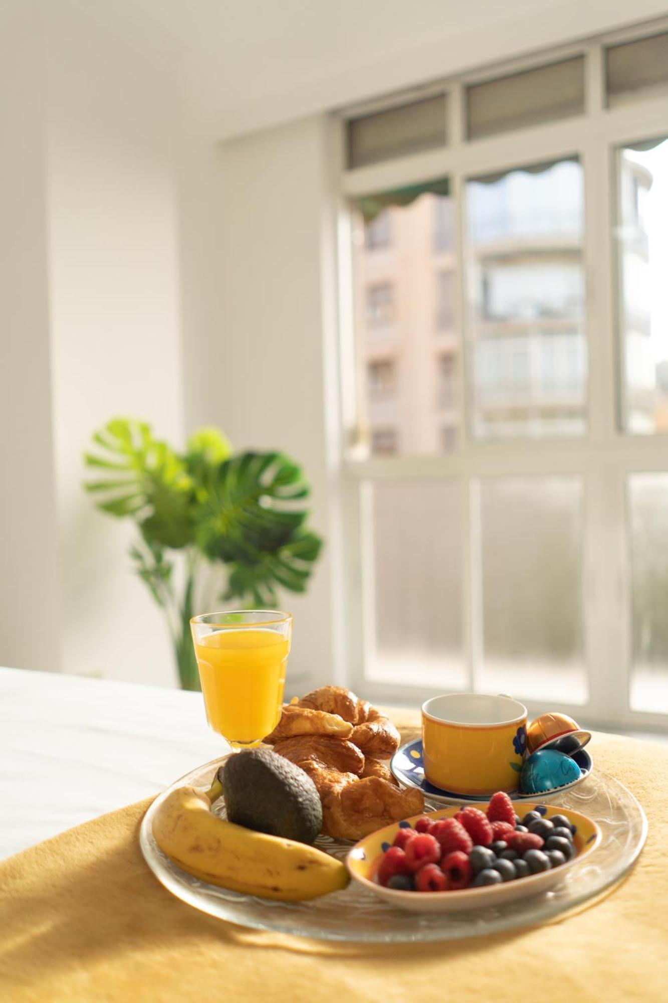 3 Y 3 Baths Y Aparcamiento Catedral Apartamento Málaga