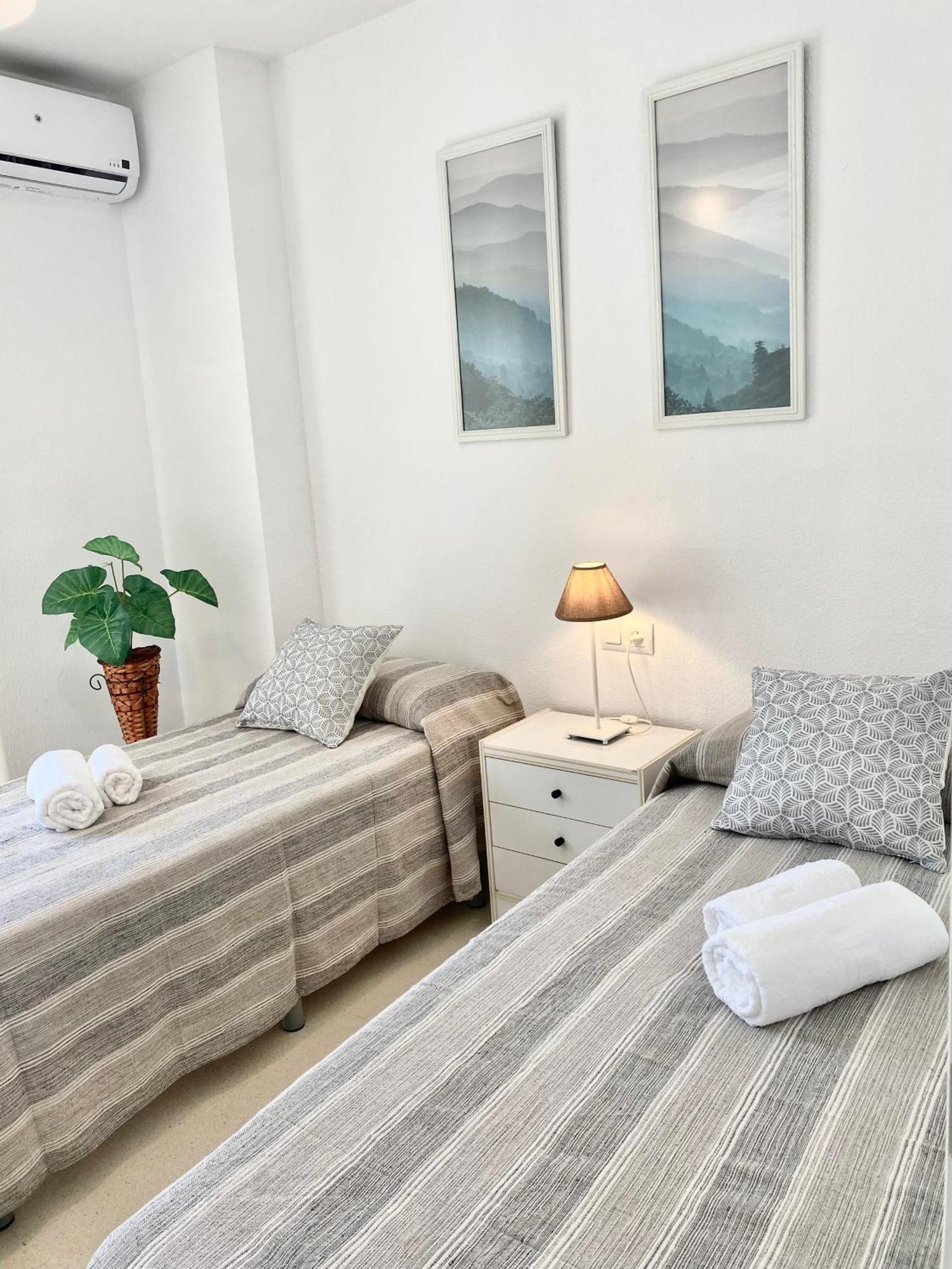 Teatinos Pool Apartamento *