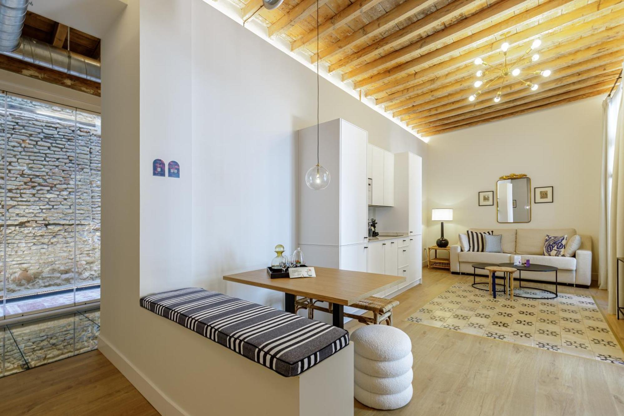 Apartamento Palacio Vegafuente By Caleta Homes *