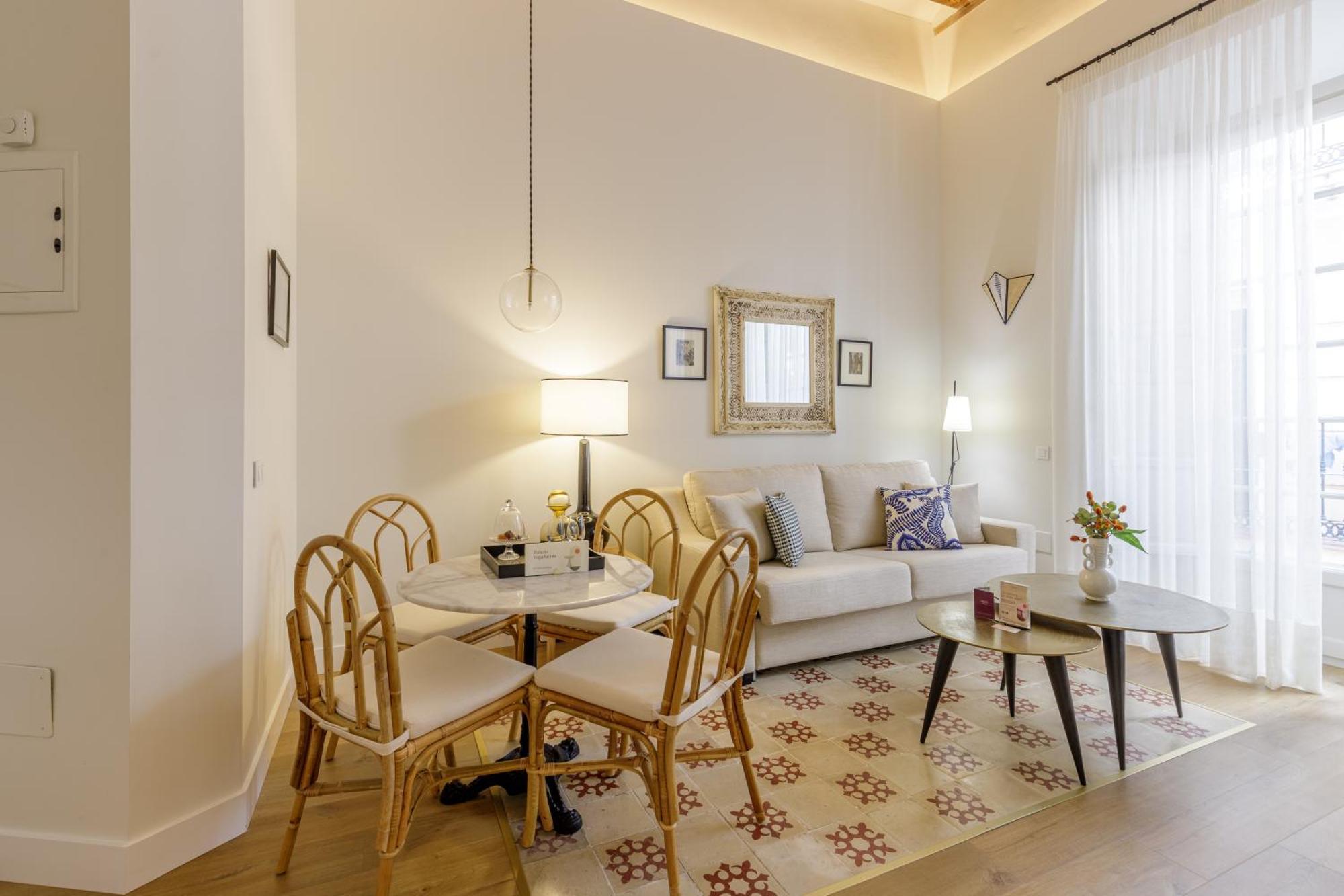 Palacio Vegafuente By Caleta Homes Apartamento *