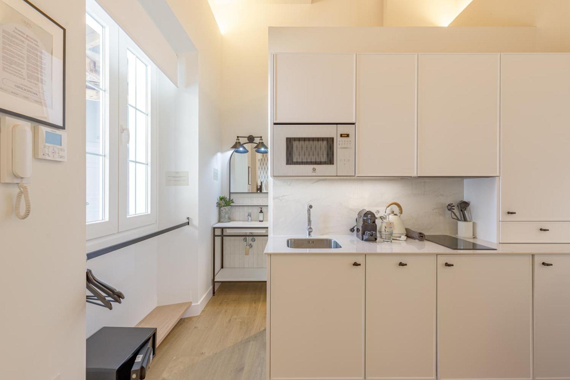 Apartamento Palacio Vegafuente By Caleta Homes *