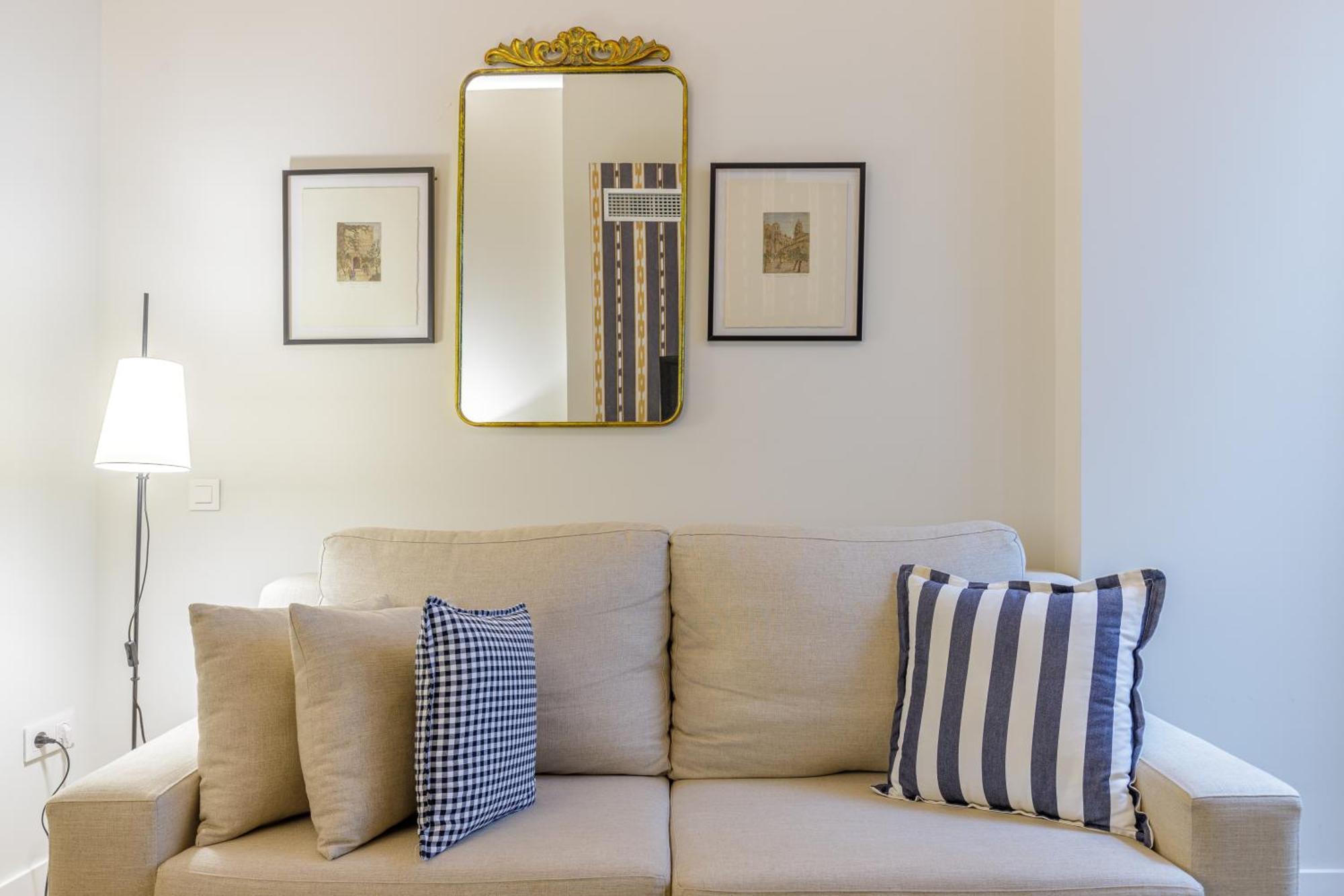Apartamento Palacio Vegafuente By Caleta Homes *
