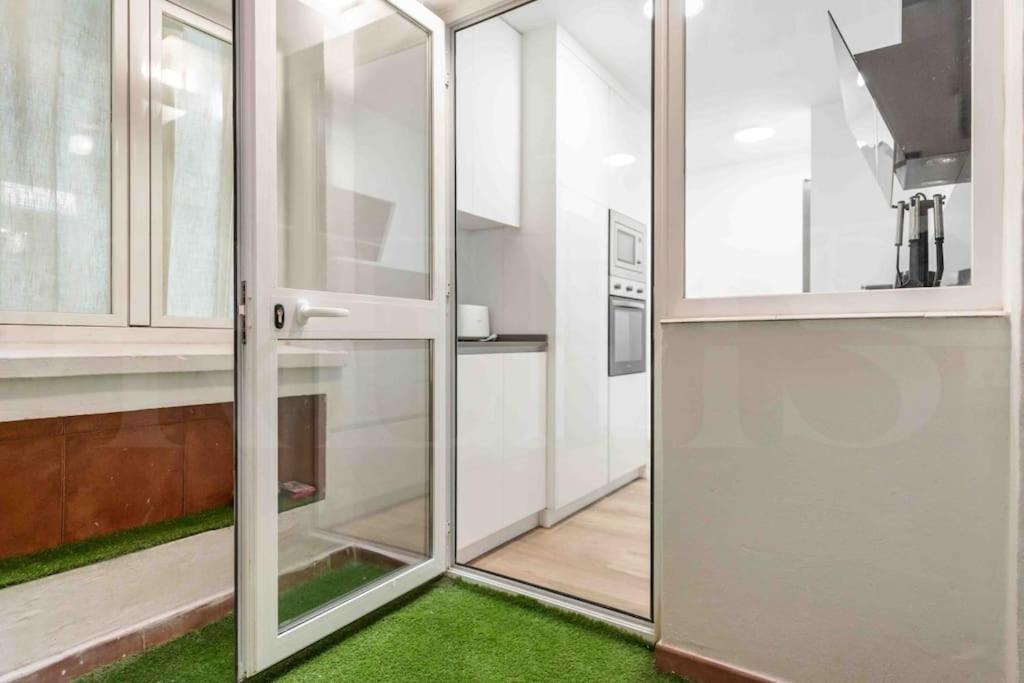 Bright And Modern By Rems Apartamento