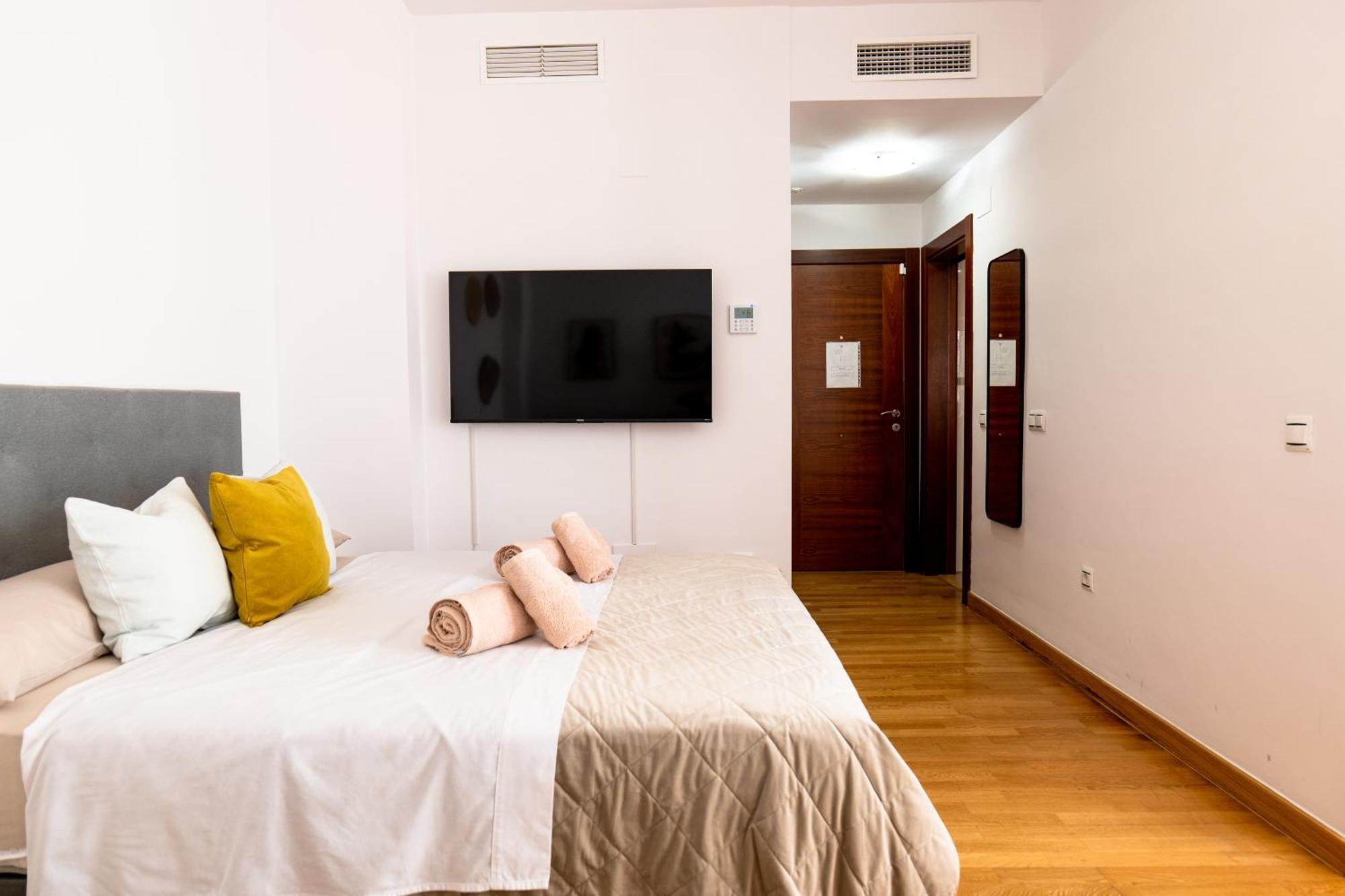 Estudio Centrico Agua Gibralfaro Con Piscina Apartamento *