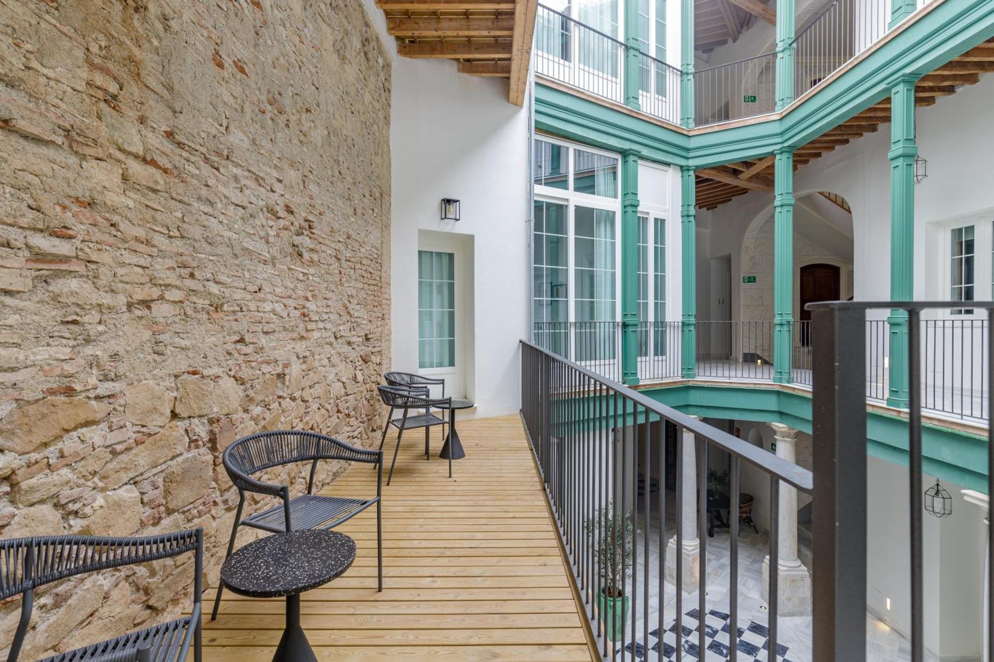 Palacio Vegafuente By Caleta Homes Apartamento