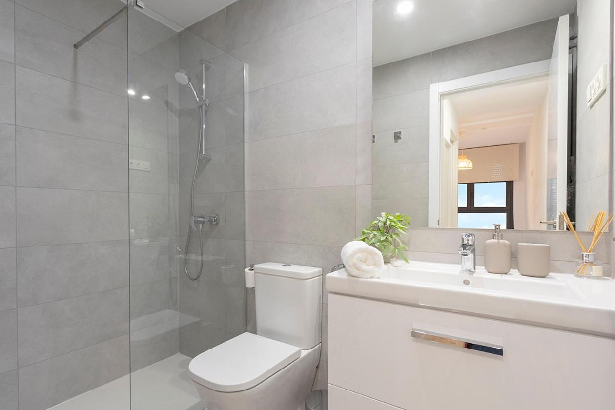 Apartamento Martiricos By Rent Me Málaga