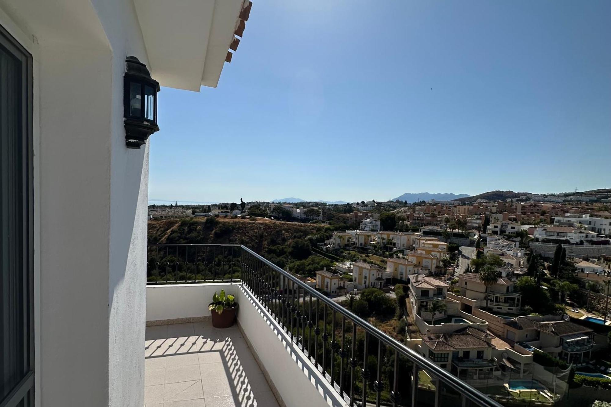 Luminoso Atico Duplex Con Vistas Al Mar Málaga