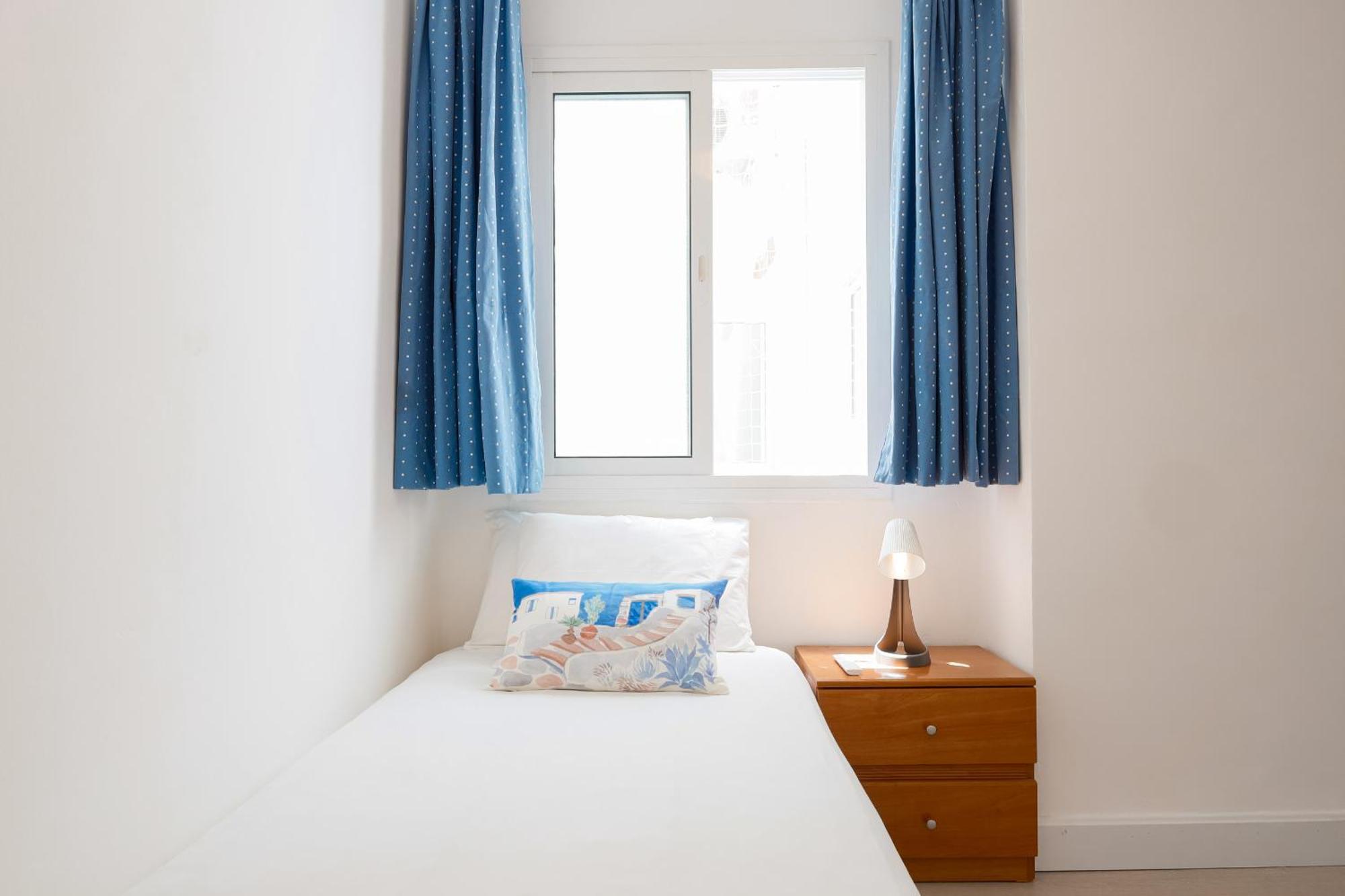 C34 Cosy 4 Bdr Close To Maria Zambrano * Malaga
