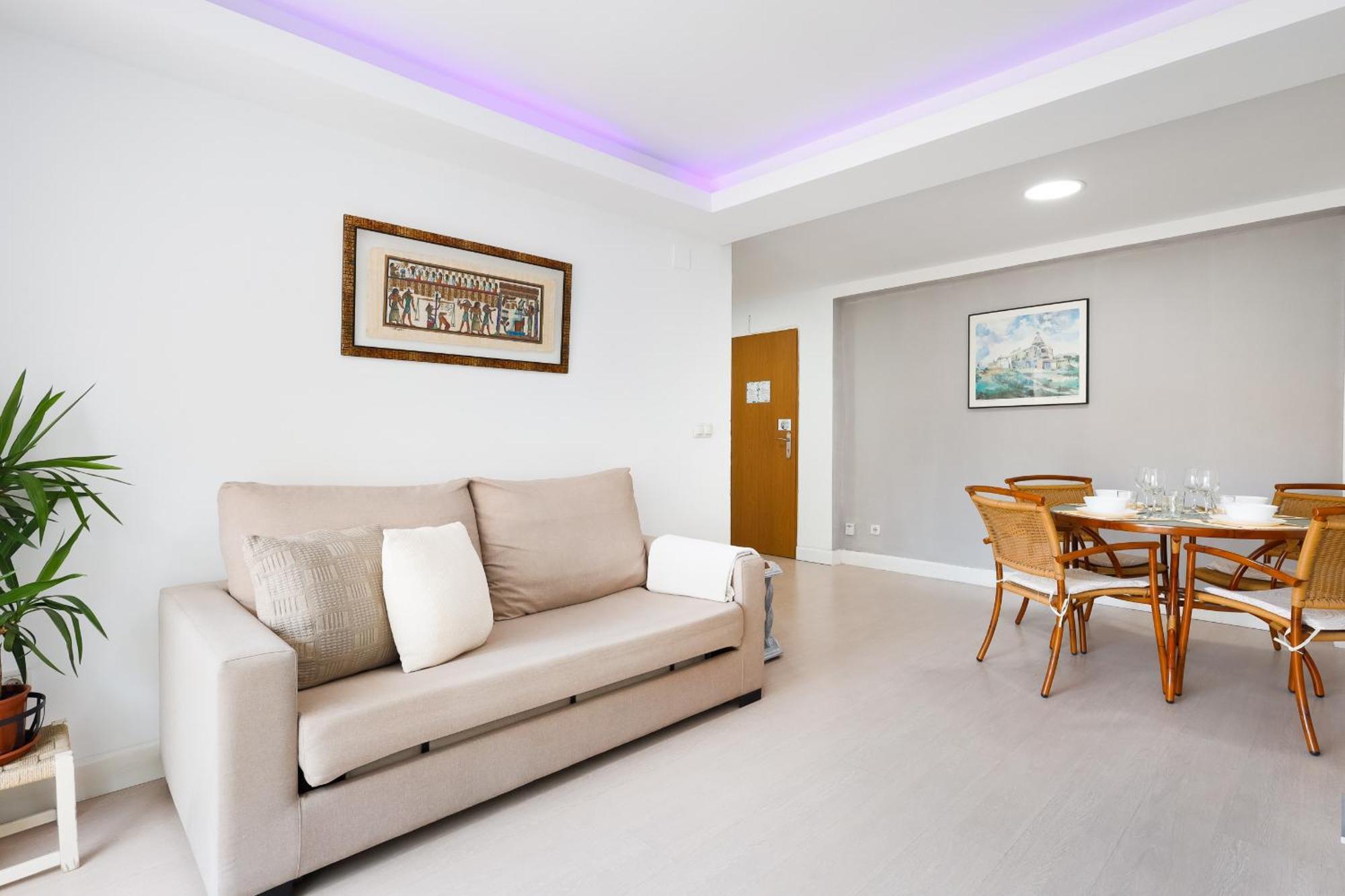 C34 Cosy 4 Bdr Close To Maria Zambrano * Malaga
