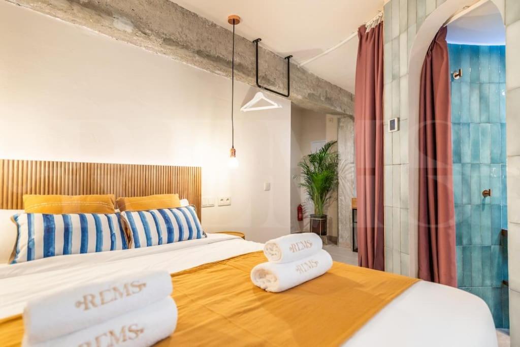 Apartamento Stylish With A Street Art Touch By Rems *