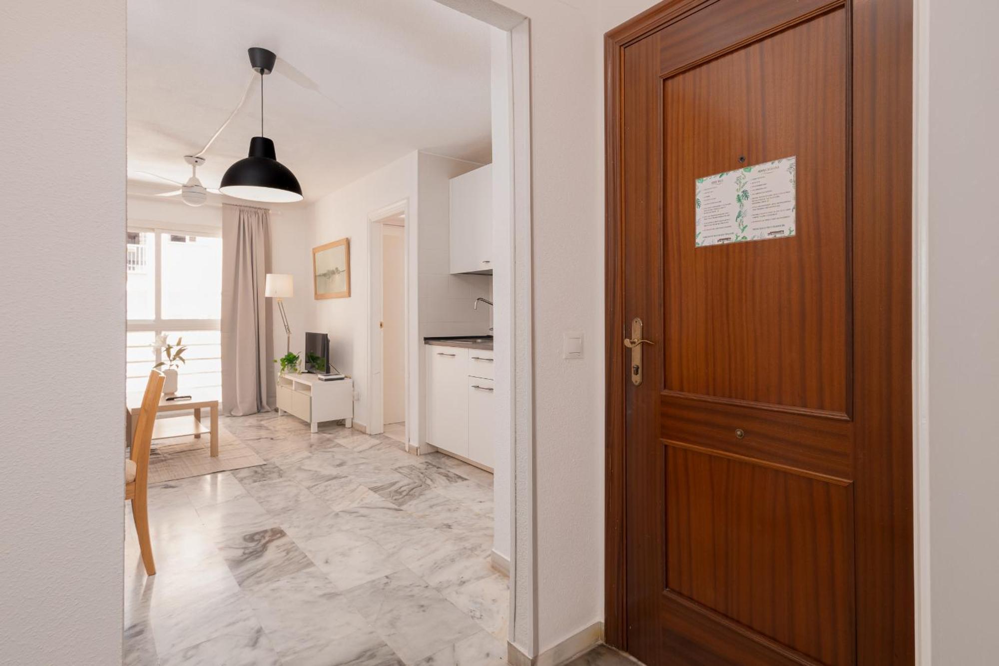 C18 Lovely In Malagueta Apartment Malaga