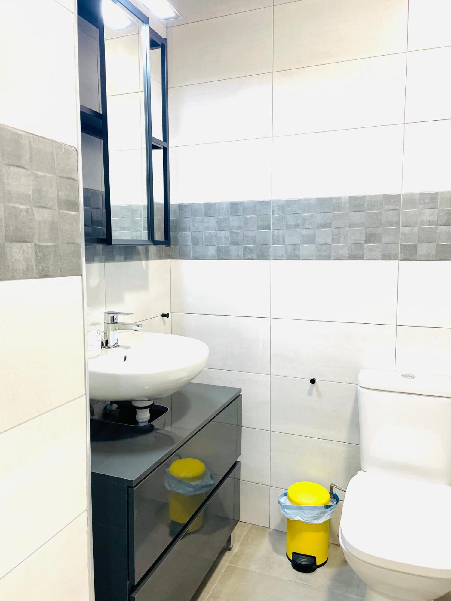 Apartamento Completo Y Con Buena Ubicacion P2