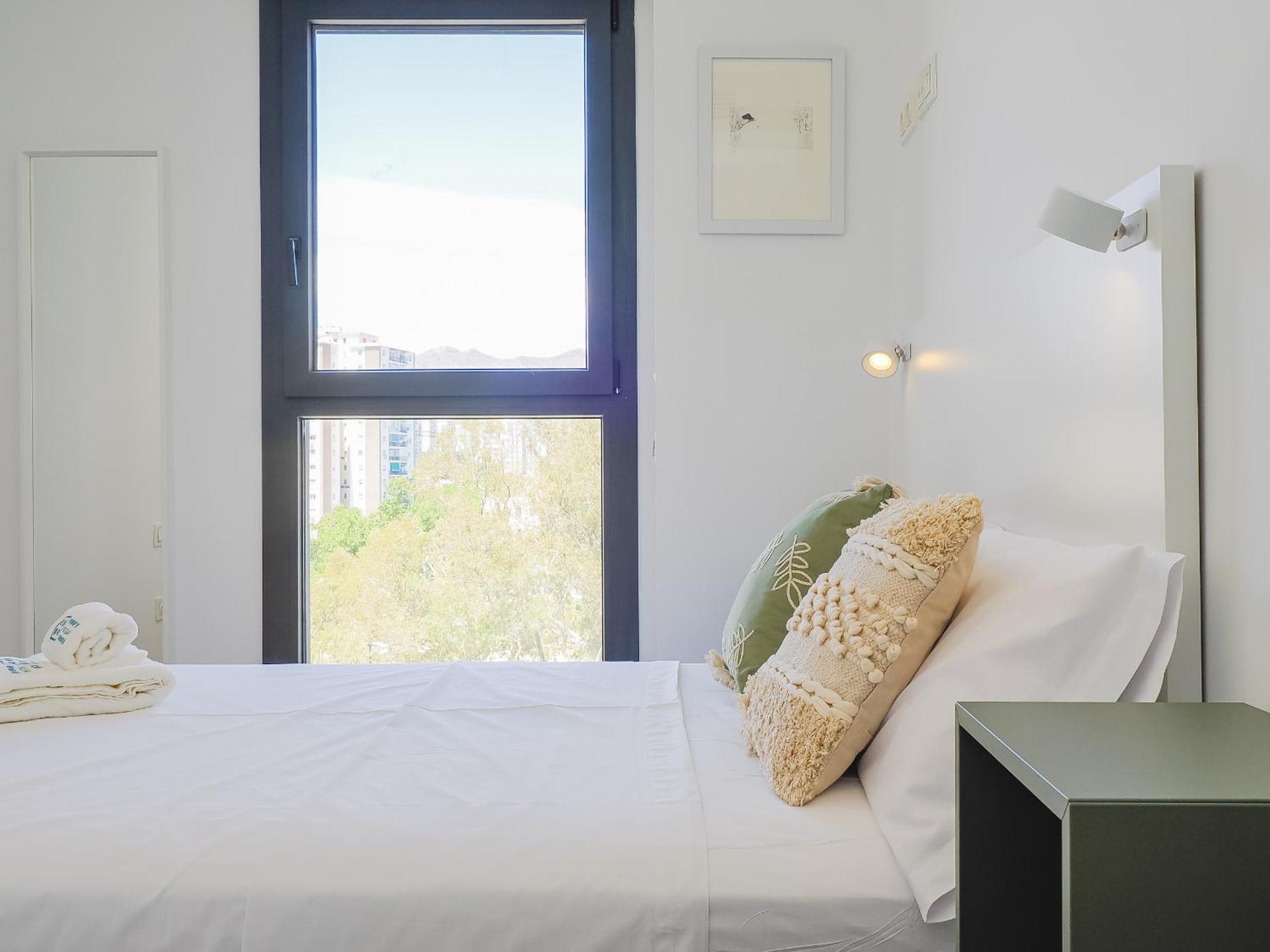Cubo's Urban Sky West View 5 * Málaga