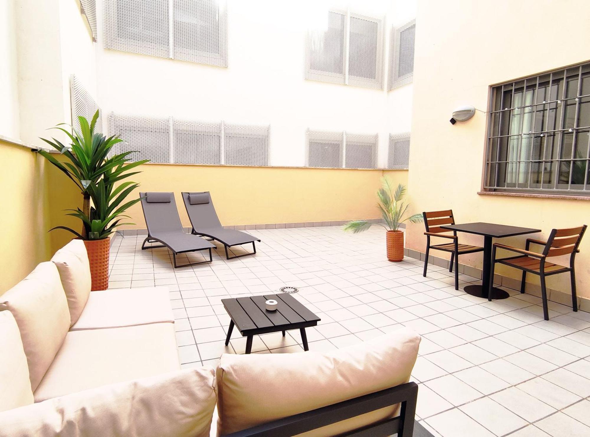Feelathome Merced Apartment Malaga
