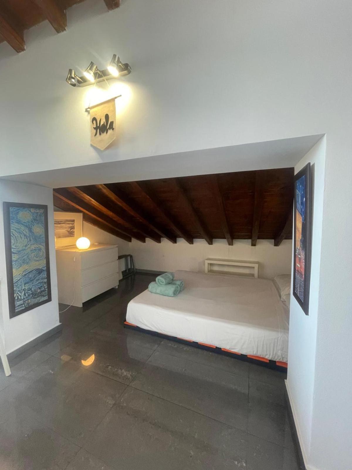 -malagasunapts- Private Terrace Apartamento