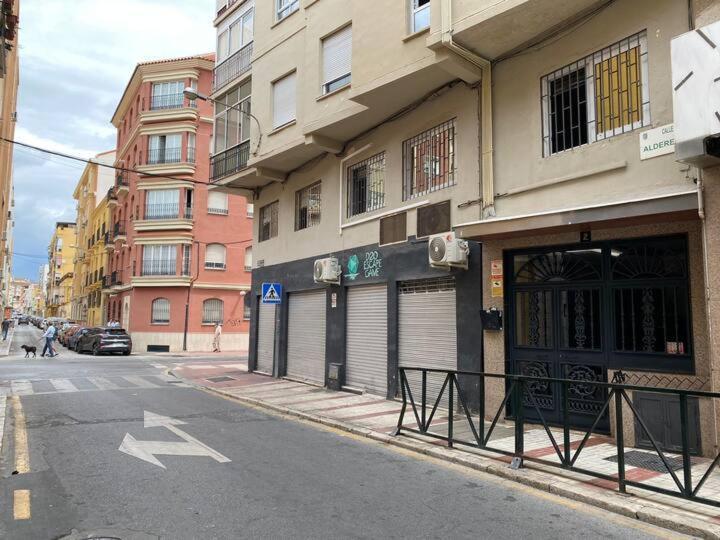 En El Centro Amplio Y Confortable * Málaga