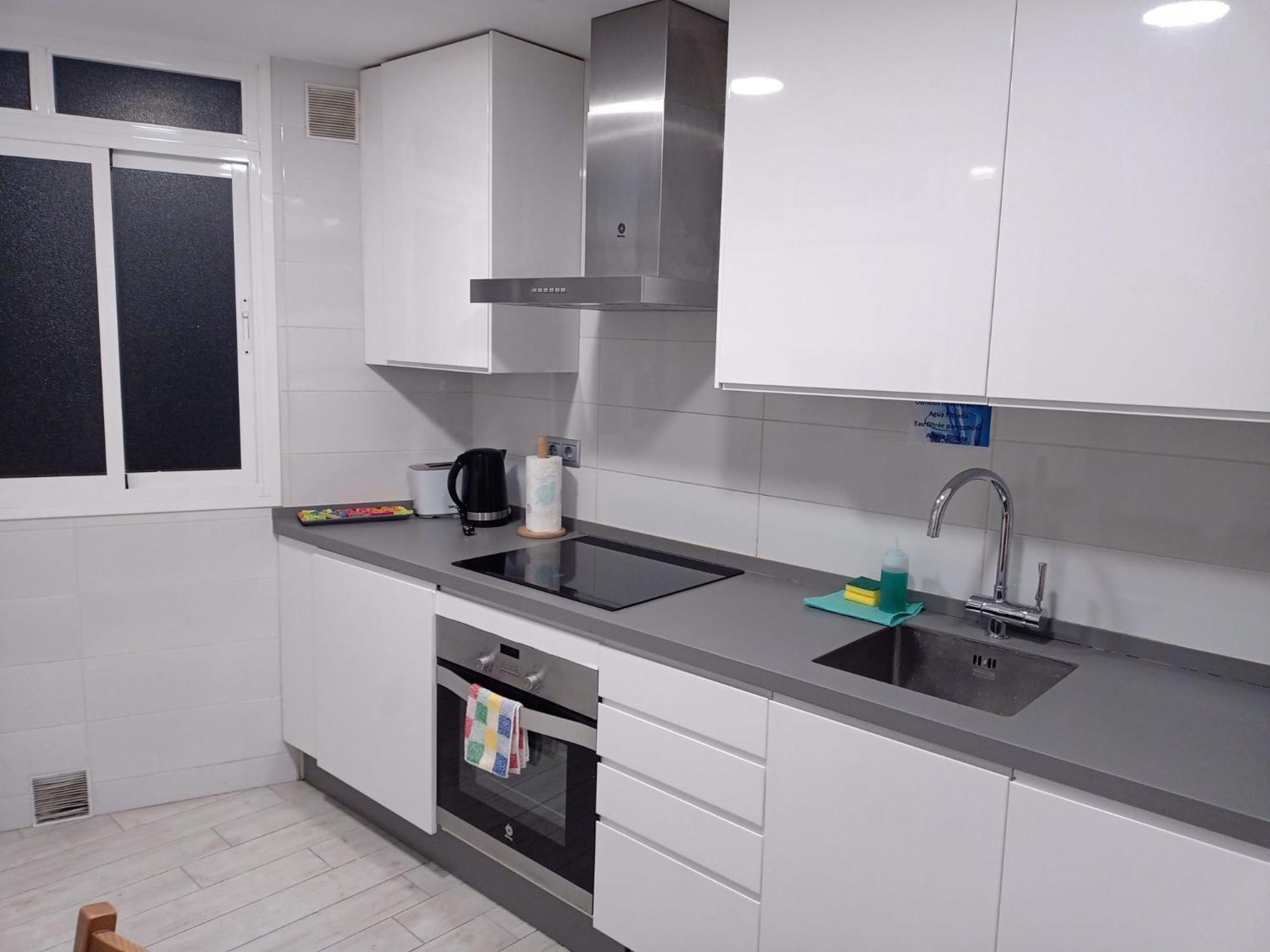 Piso Con Parkinprivado Y A10minutosdelaplayaandando Málaga