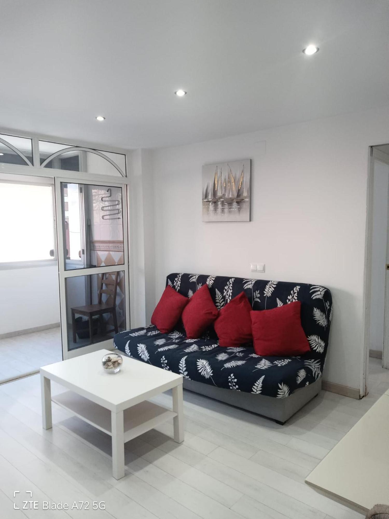 Piso Con Parkinprivado Y A10minutosdelaplayaandando Apartamento Málaga