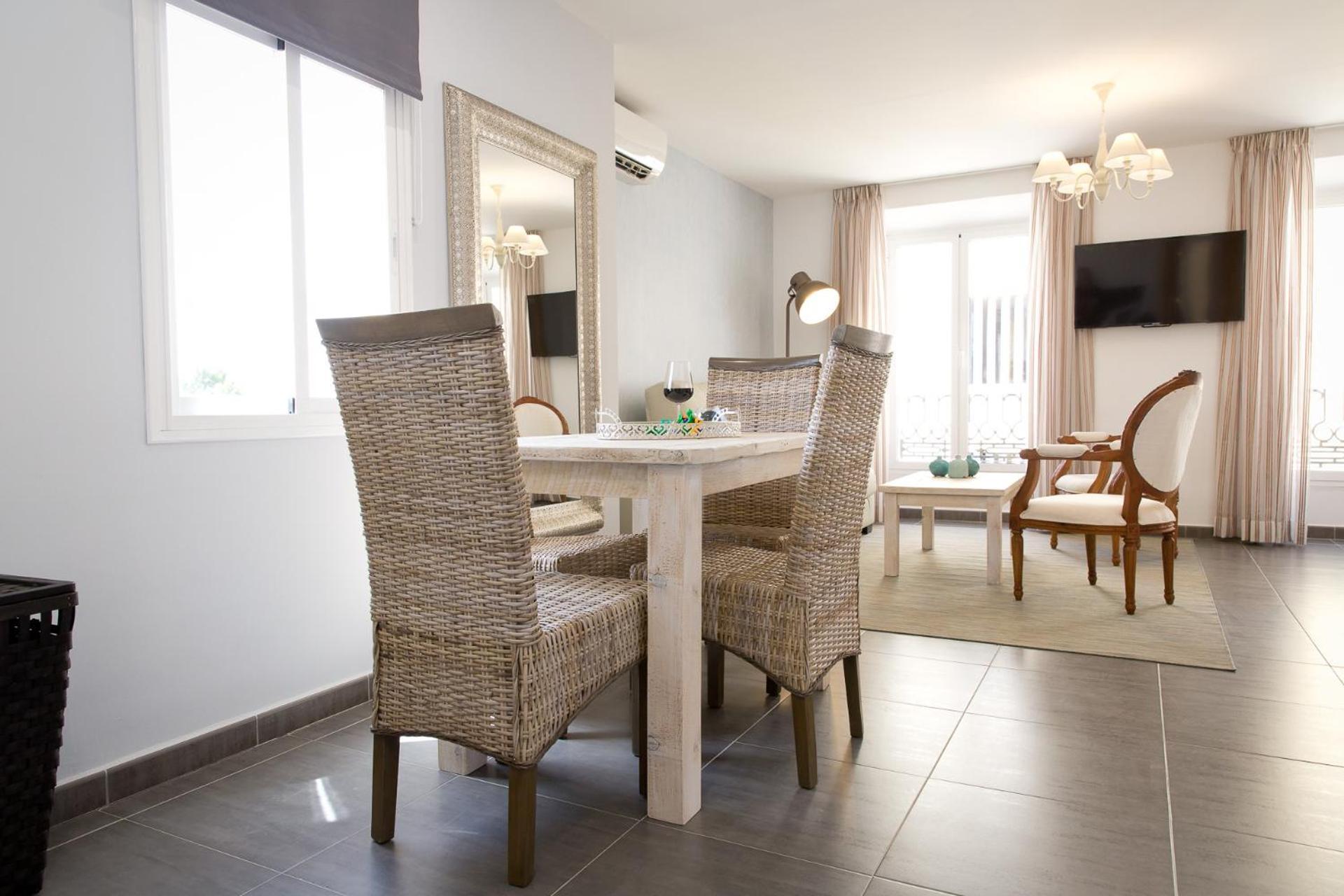 Apartamento Holidays2malaga Dos Aceras In Old Town & High Speed Wifi *