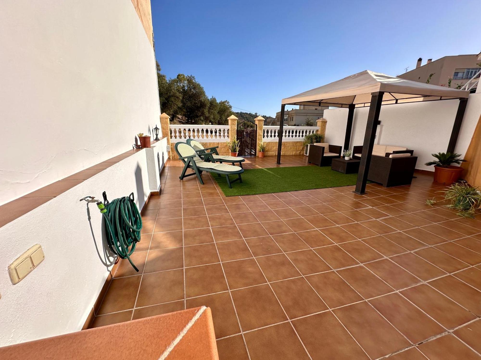 The House In Toquero Solarium Views To The Alcazaba *