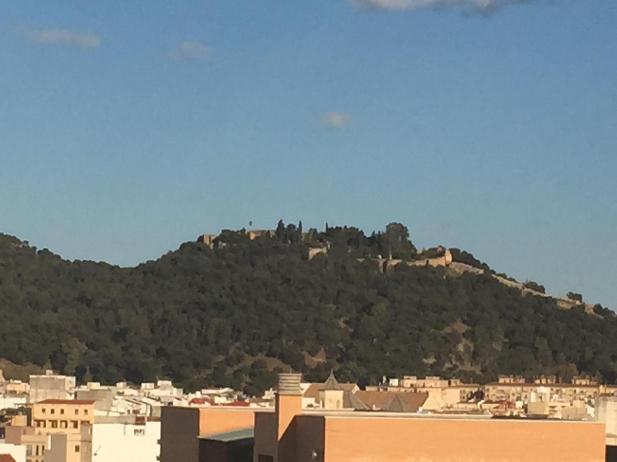 Exclusivo Atico Con Terraza *
