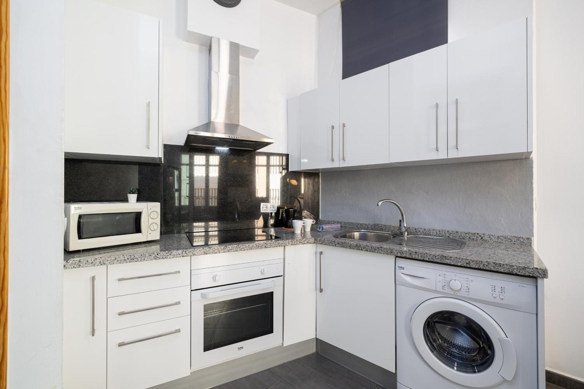 Apartamento Holidays2malaga Dos Aceras In Old Town & High Speed Wifi