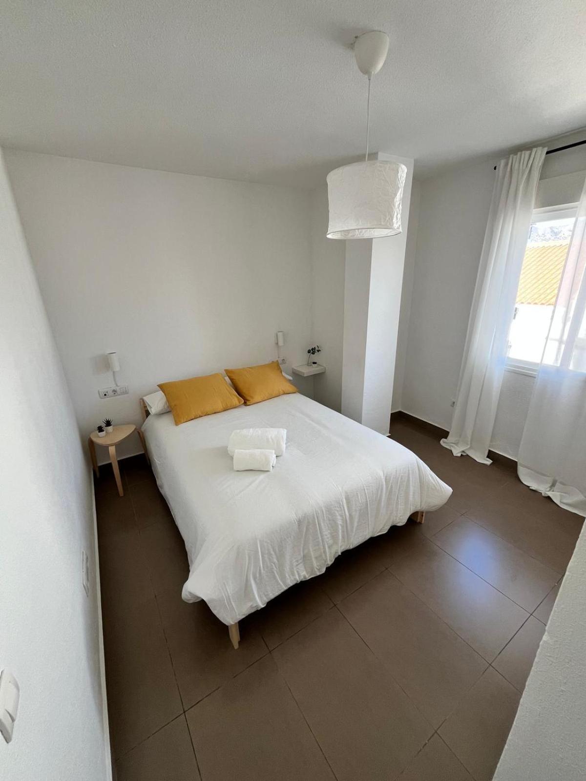 Prime Location - Stylish With Free Wifi, Free Parking, Steps From The Historic Center * Málaga