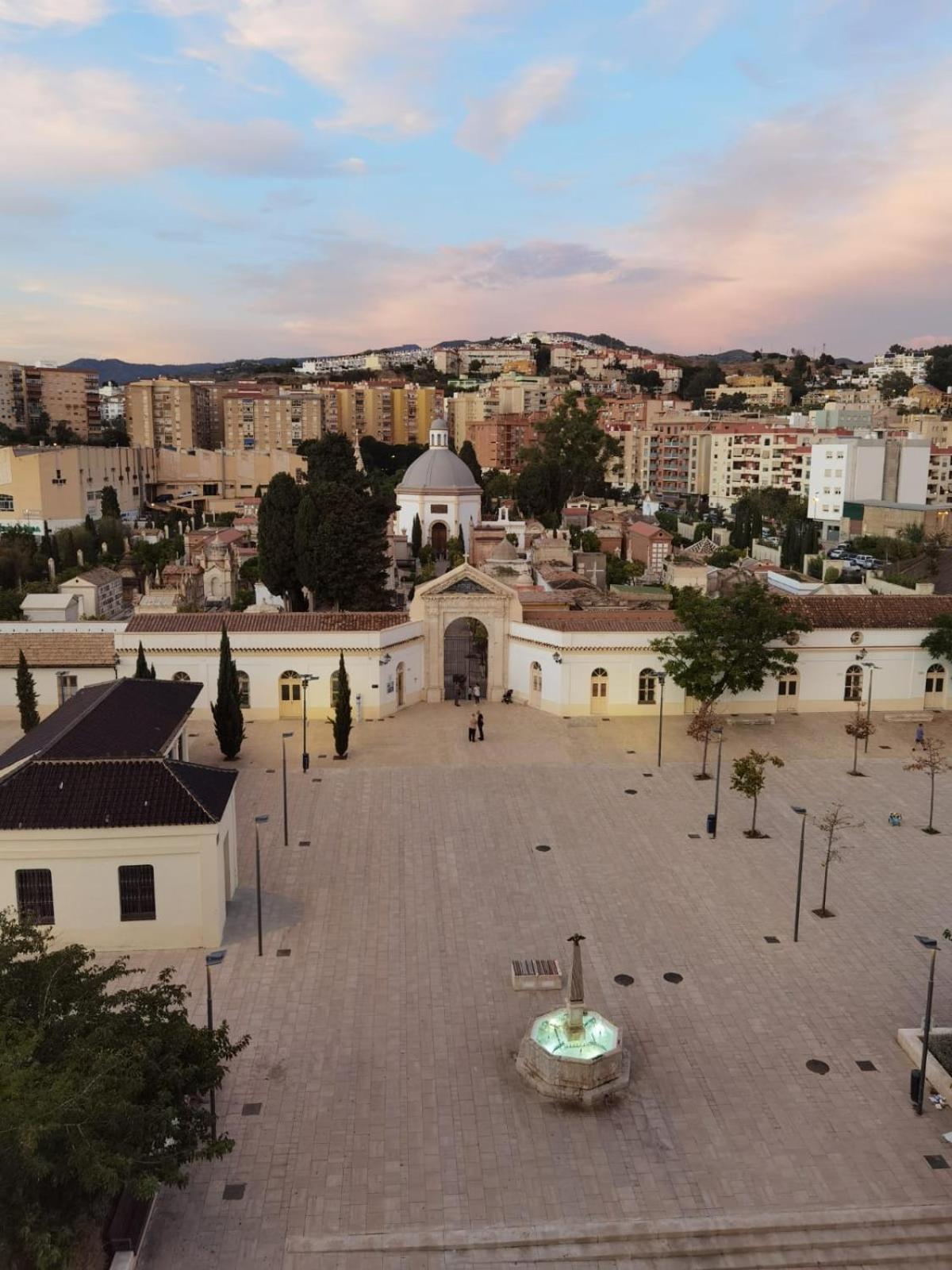 Apartamento Prime Location - Stylish With Free Wifi, Free Parking, Steps From The Historic Center