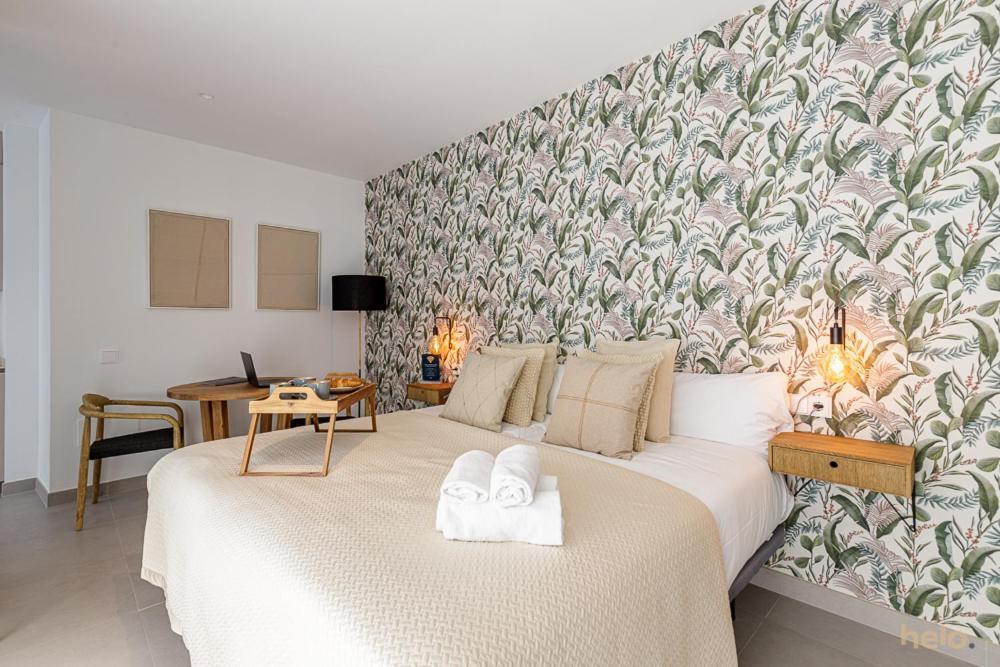 Apartahotel Cervantes *