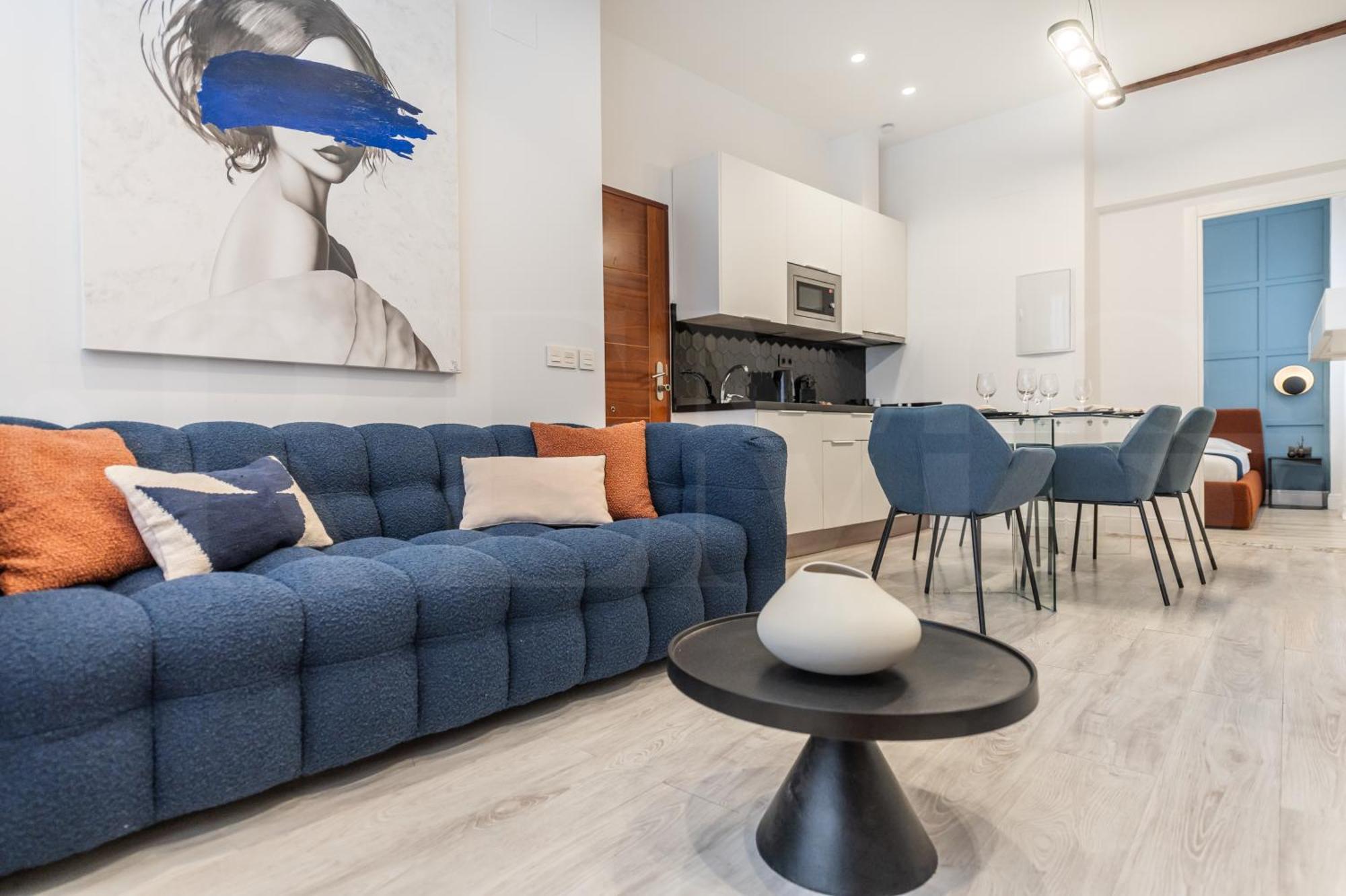 Apartamento Modern & Stylish 3br In The Heart Of By Rems *