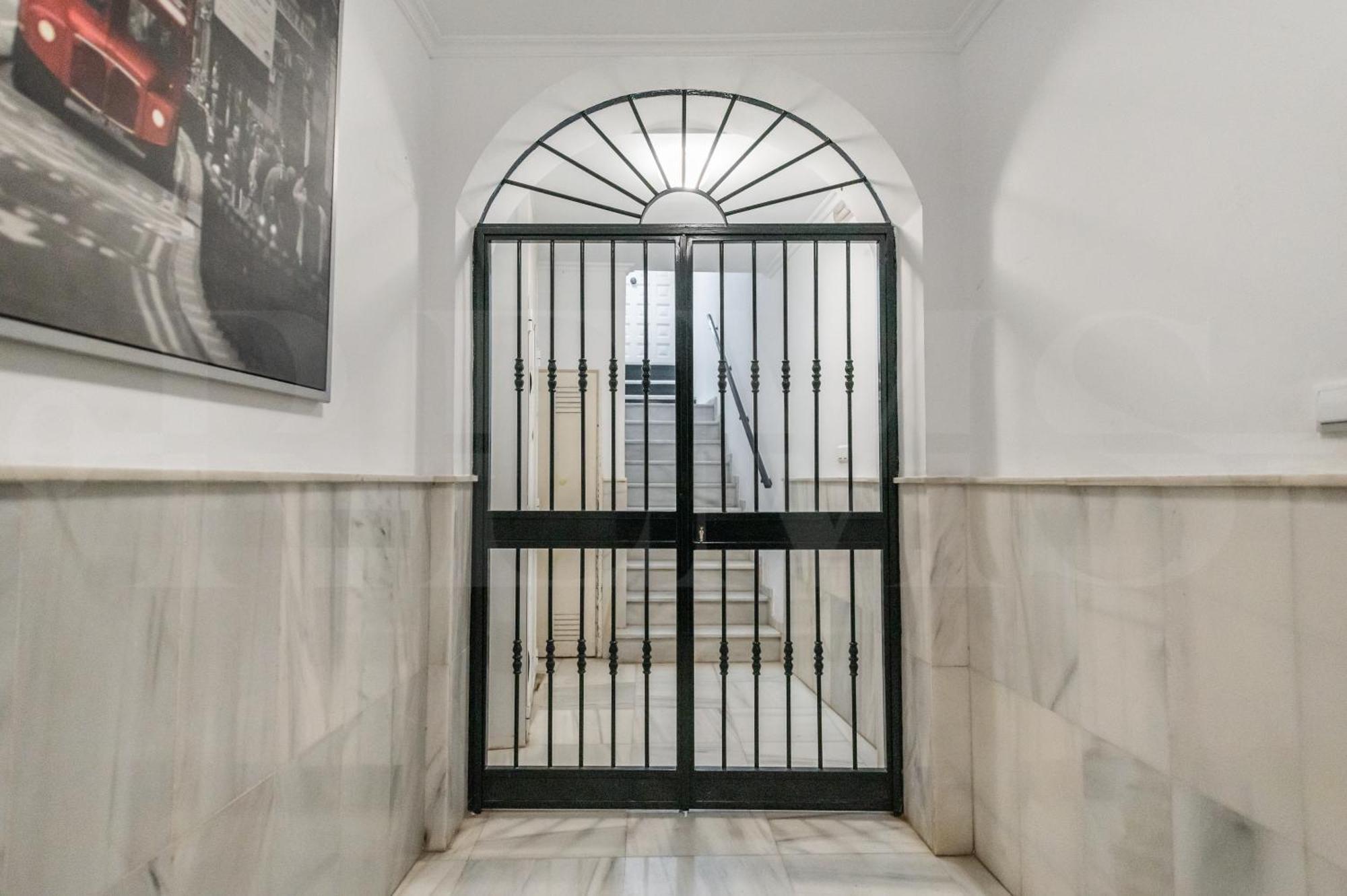 Modern & Stylish 3br In The Heart Of By Rems Apartamento Málaga