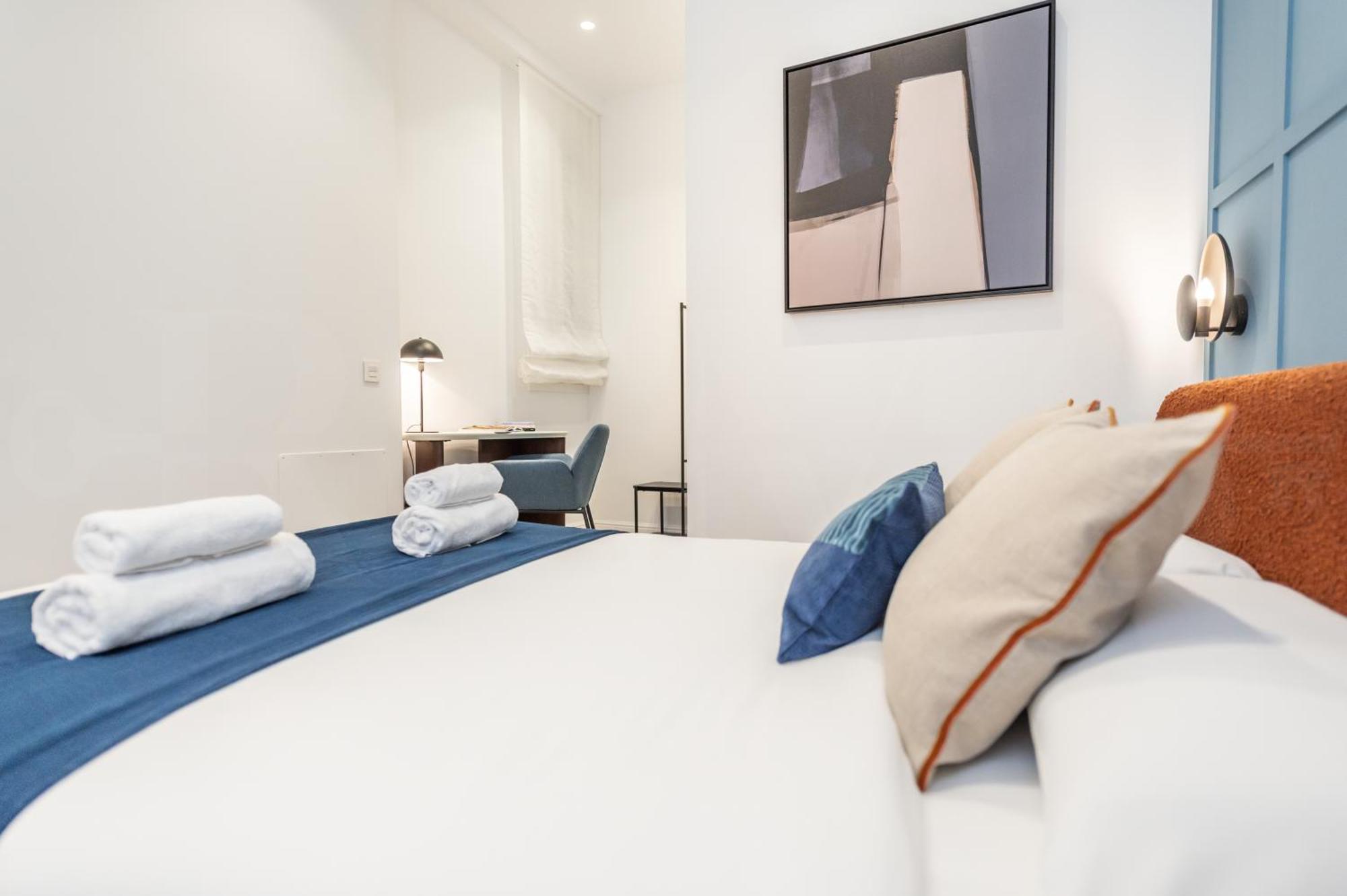Modern & Stylish 3br In The Heart Of By Rems Apartamento Málaga