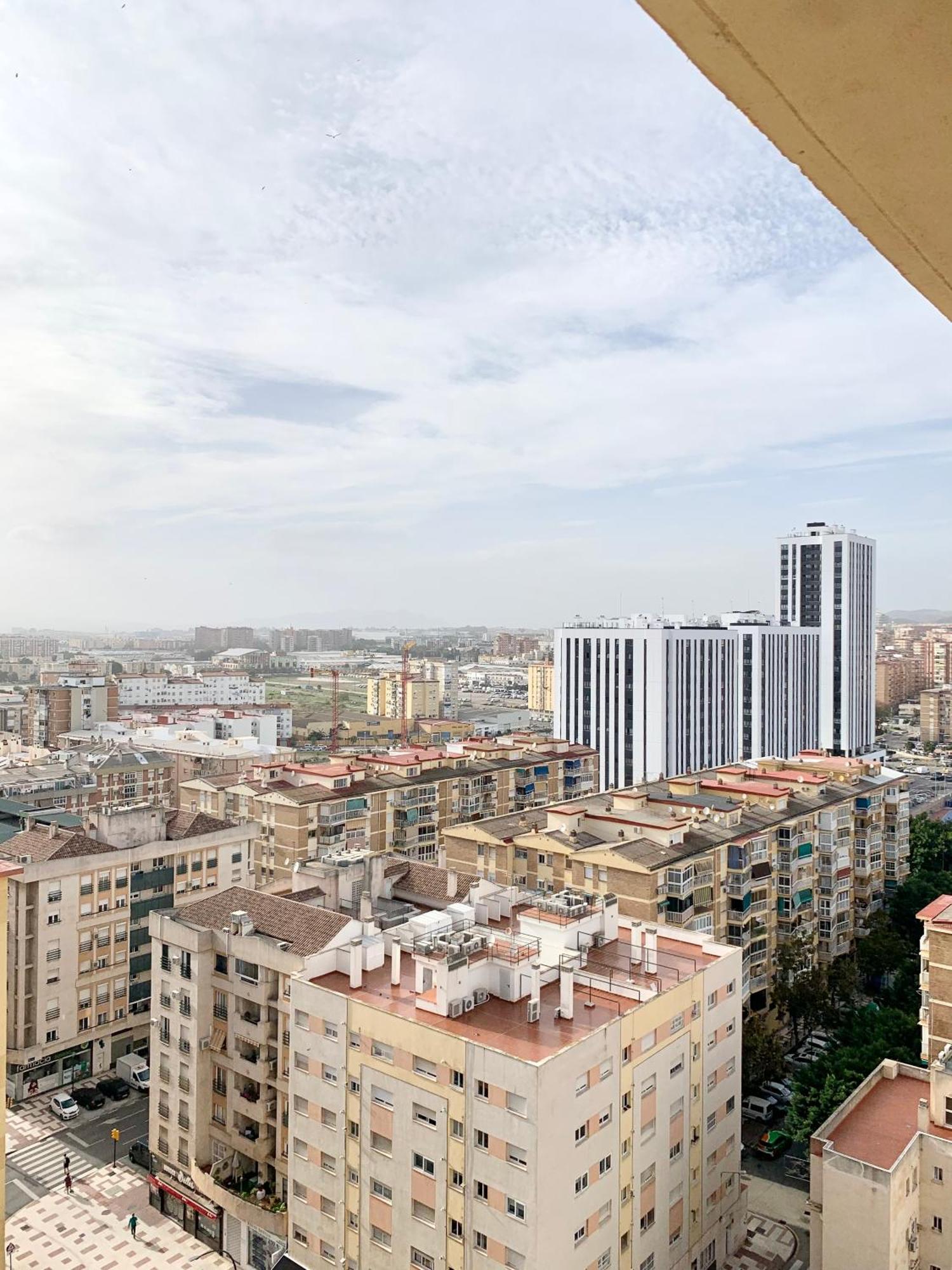 Apartamento Atico Huelin Playa