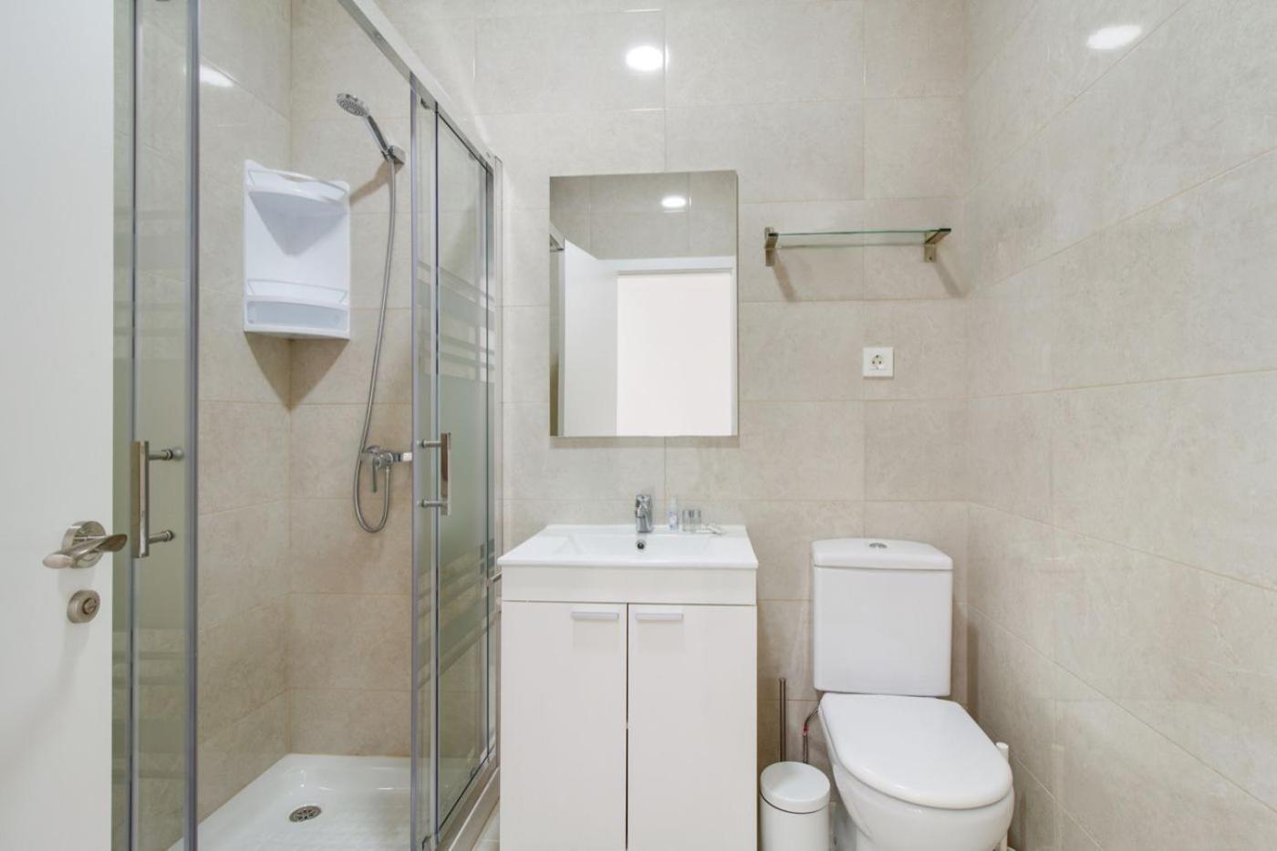Estudio En Centro Noblejas Málaga