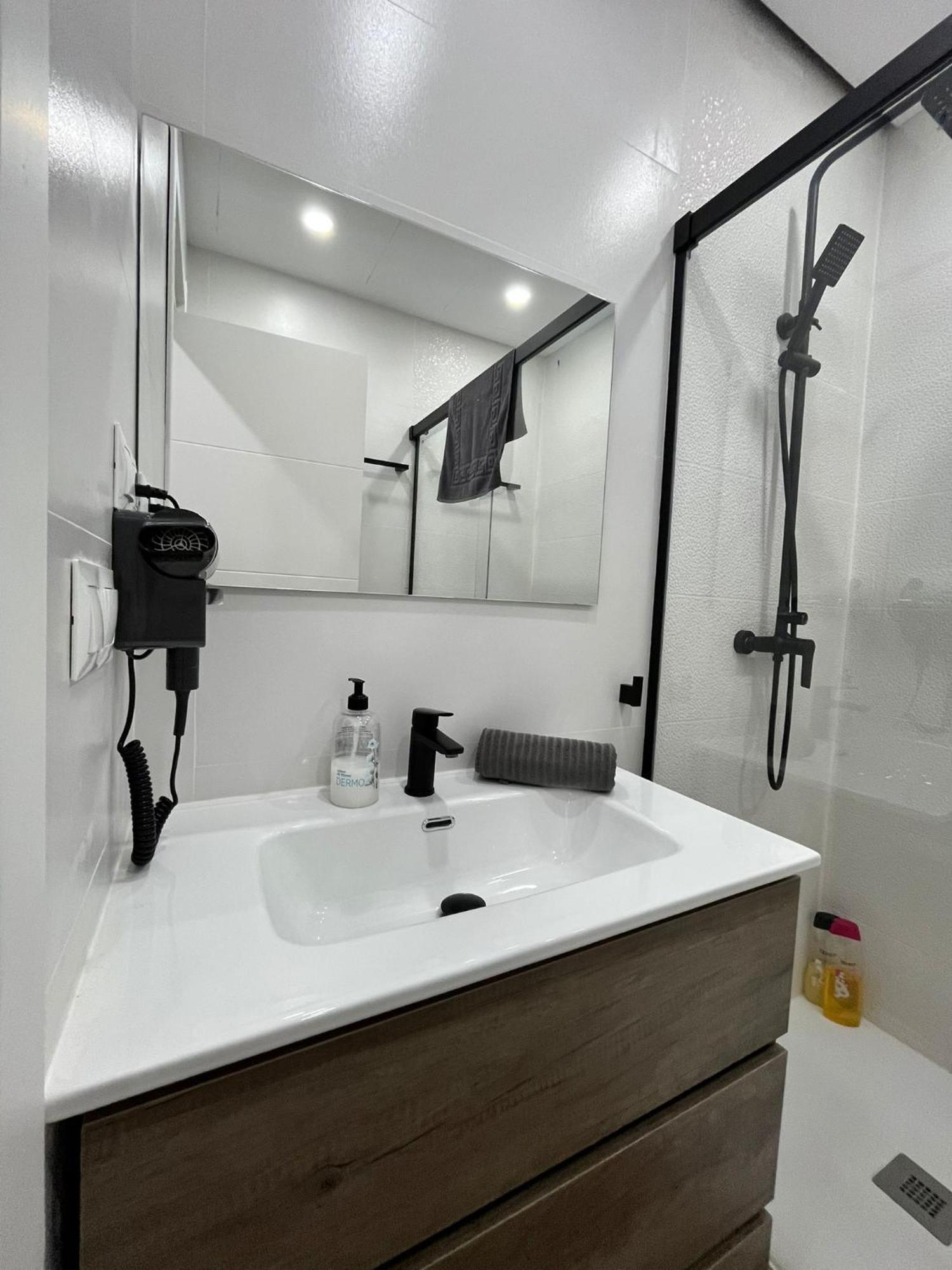 Exclusive Luxury At Plaza Uncibay, Center Apartamento