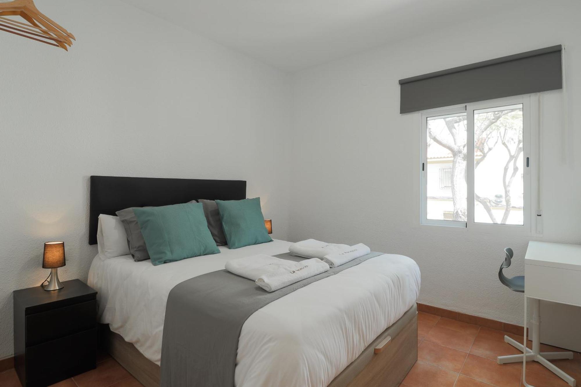 Apartamento C75 - Comfy 3 Bedroom Near Center