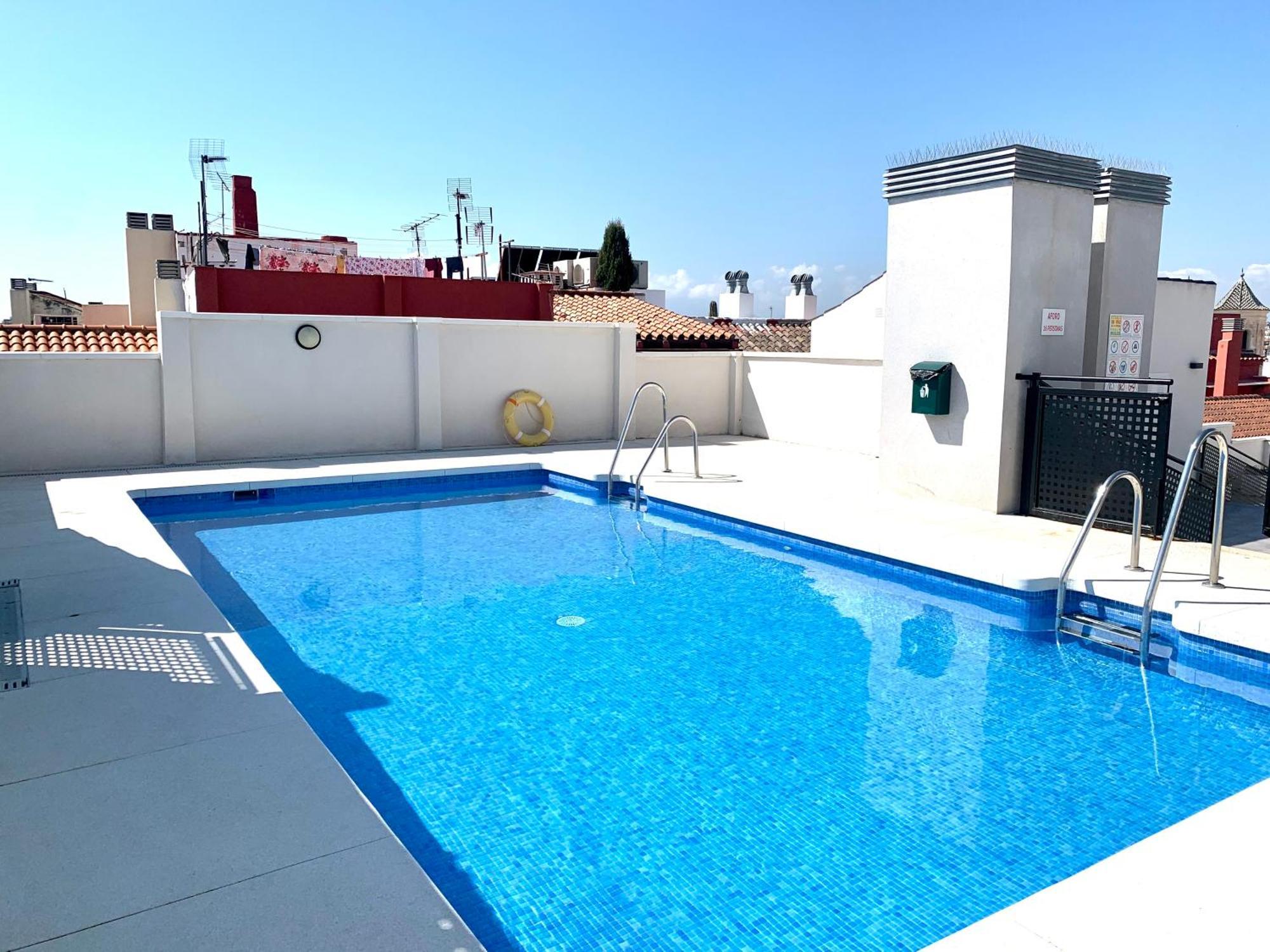 Homely Refino 1-i6 Y Bajo E5 * Malaga