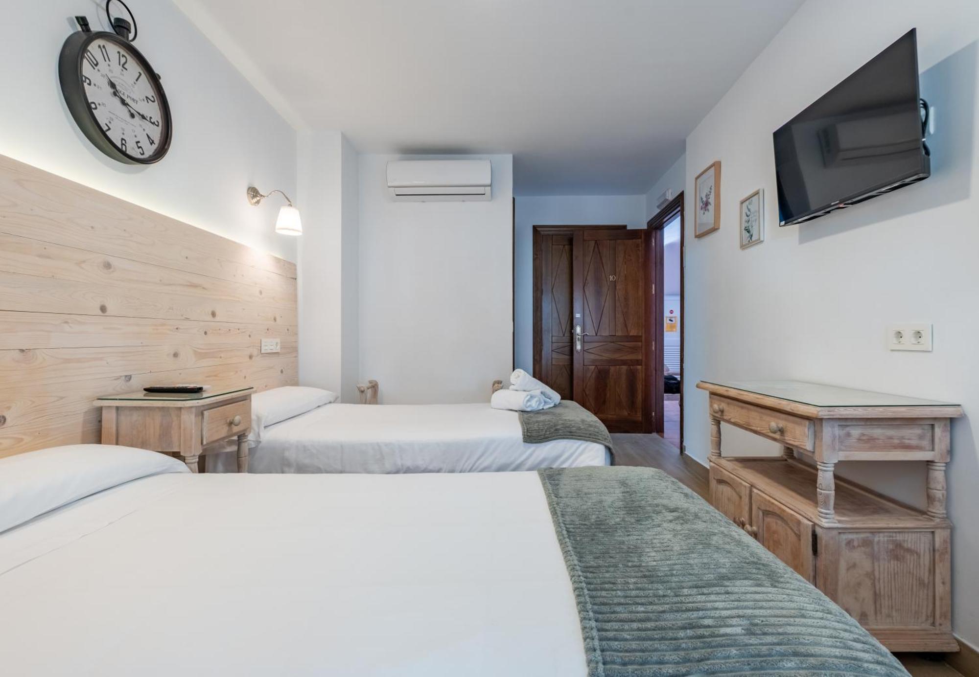 Guest house El Nogal 2*