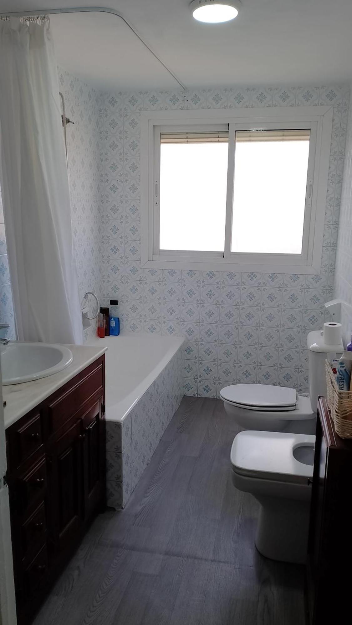 Homestay Privada Centro Cerca Tren Maria Zambrano Y Playa Muy Buena Conexion Wifi Malaga