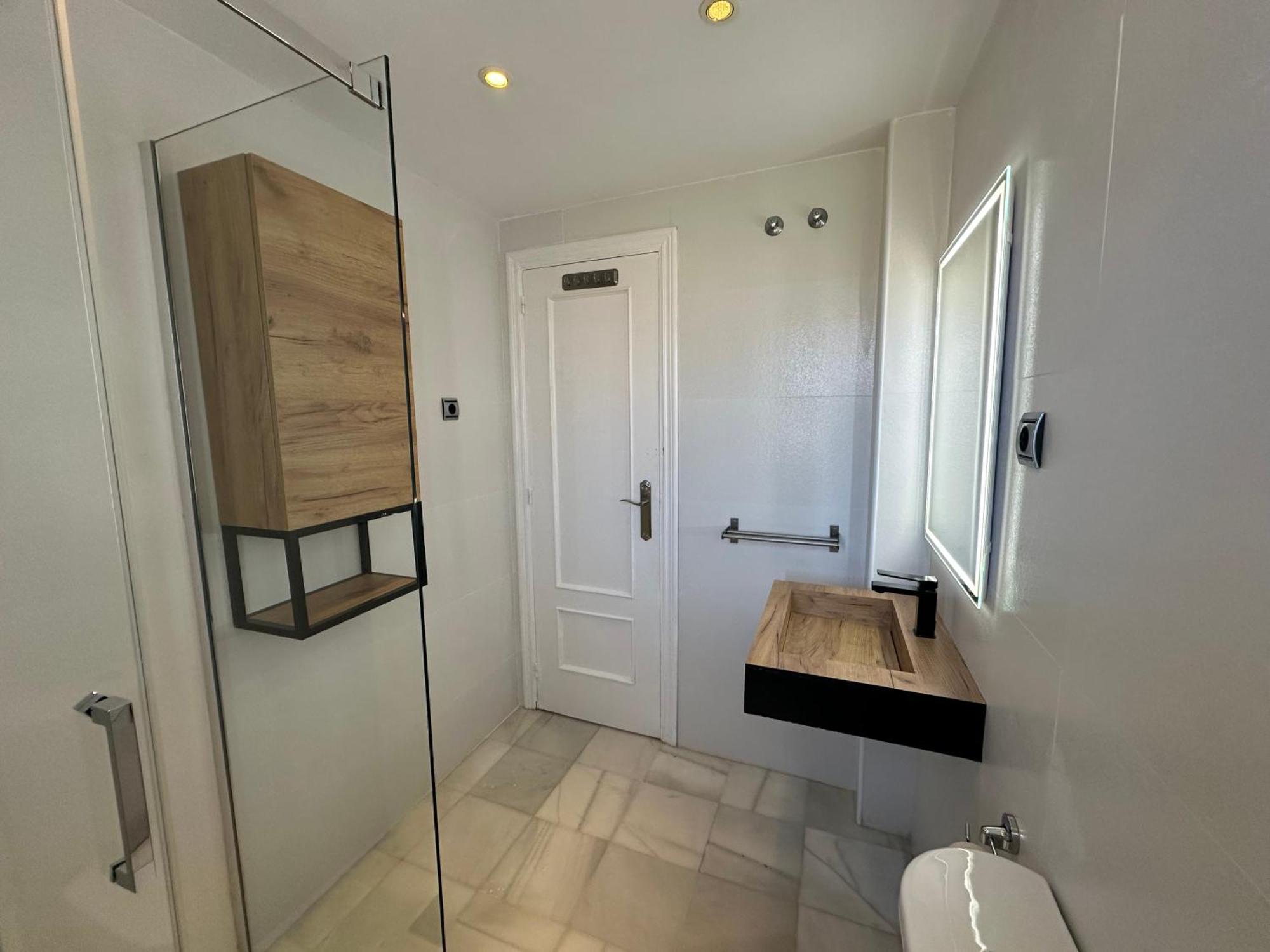 Apartamento Luminoso Atico Duplex Con Vistas Al Mar *