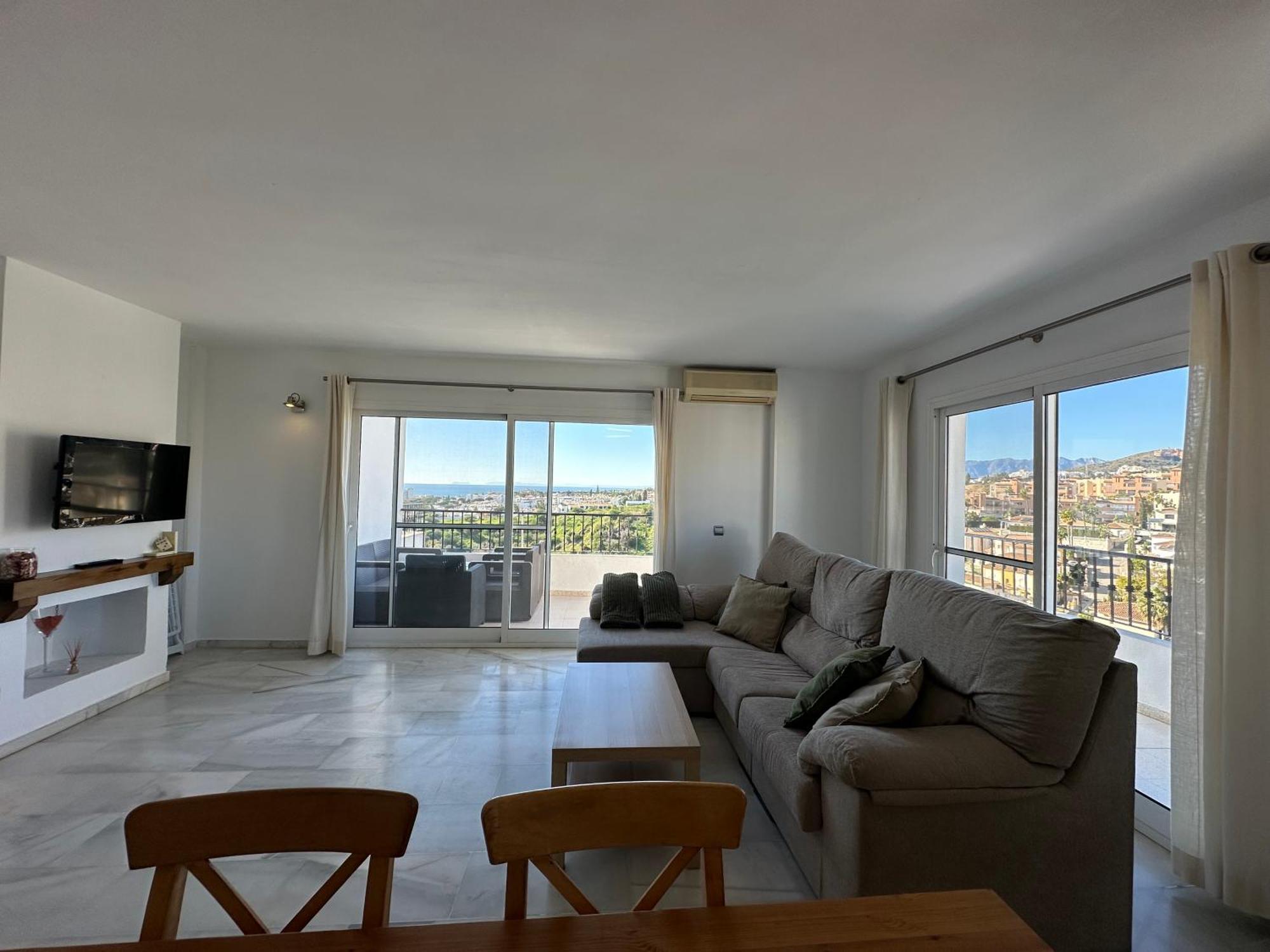 Luminoso Atico Duplex Con Vistas Al Mar Apartamento Málaga