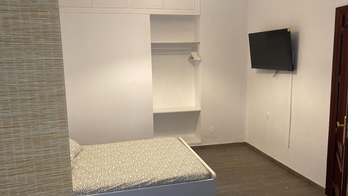 Gran Casa Cerca De La Playa Con 3 En Pedregalejo Málaga