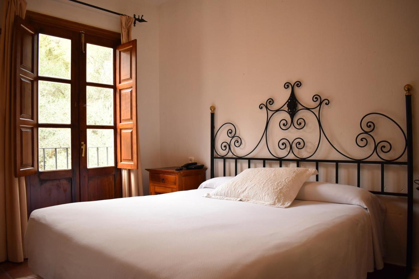 Humaina Hotel