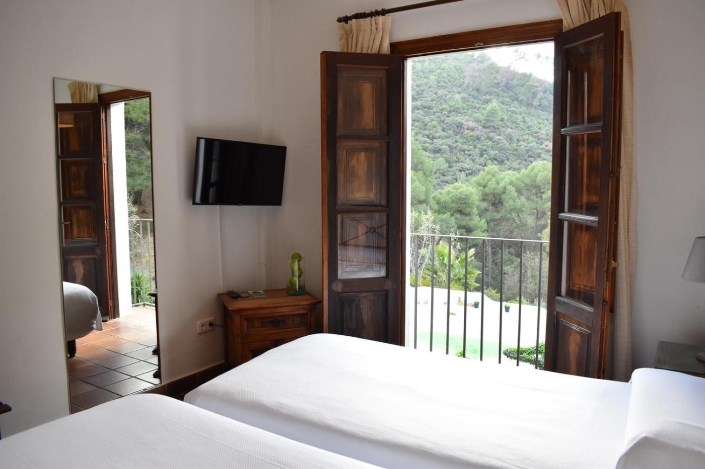Hotel Humaina 3*