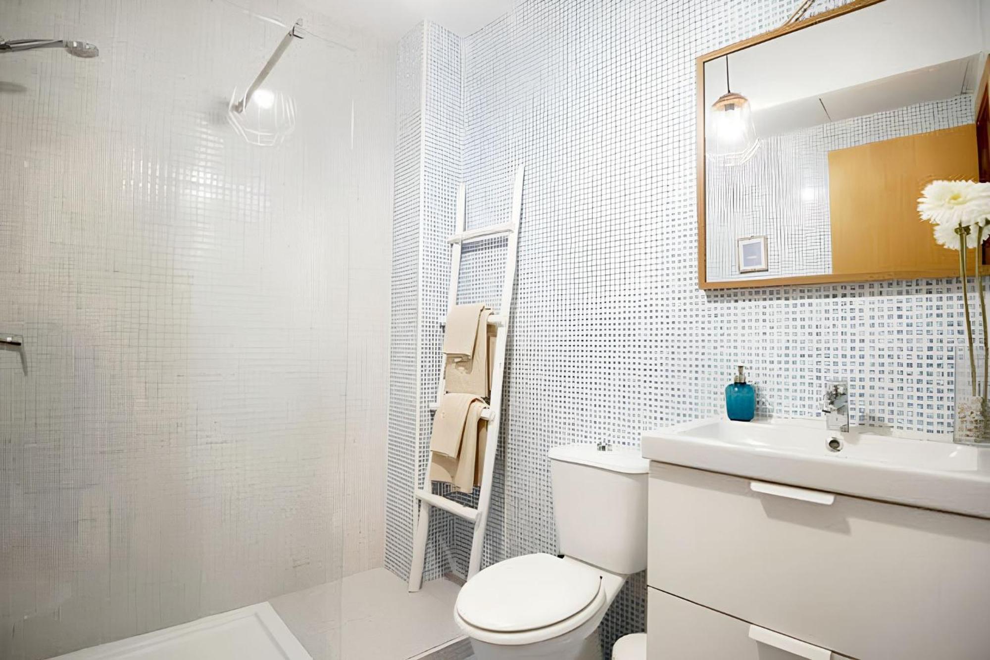 Charming 40 M² + Internet Apartamento